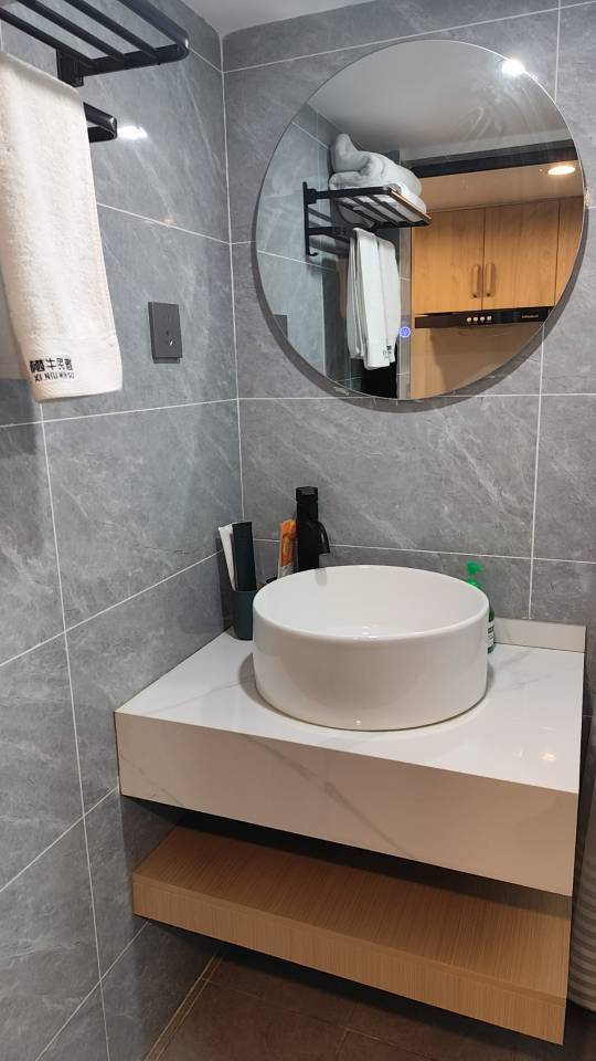 Chengdu-Shuangliu-Cozy Home,Clean&Comfy,No Gender Limit,Hustle & Bustle,“Friends”,Chilled