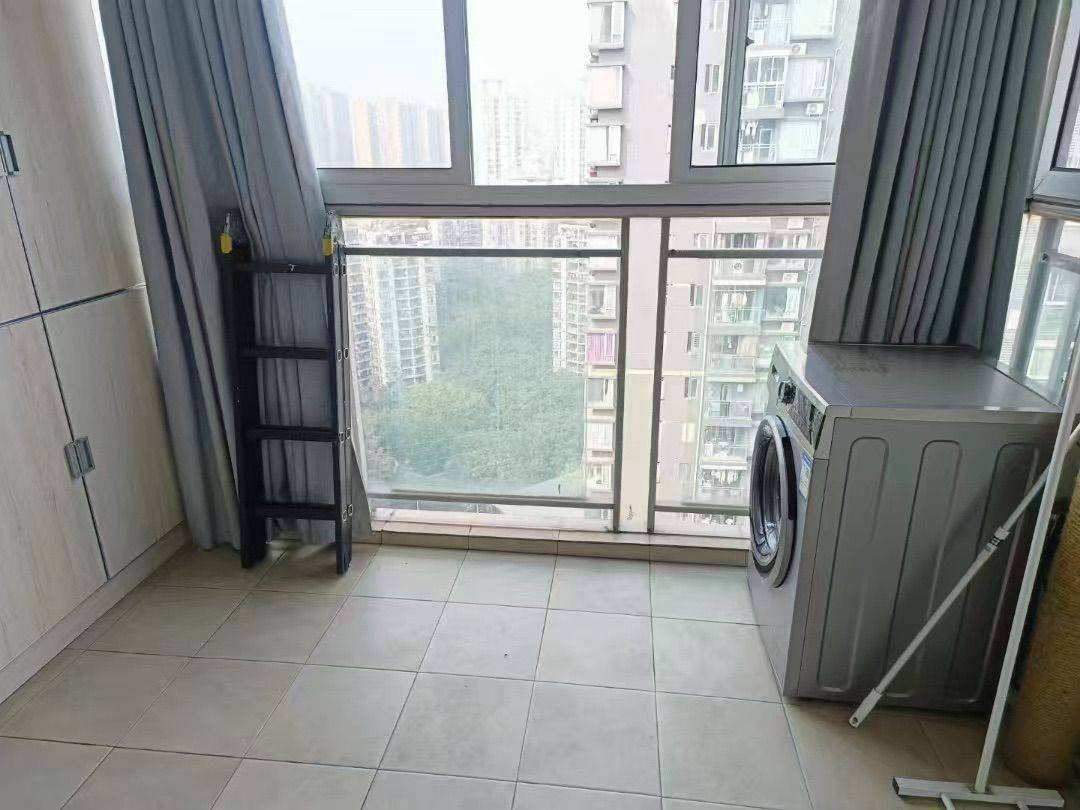 重庆-渝北-200RMB/晚,不限性别,市井烟火气