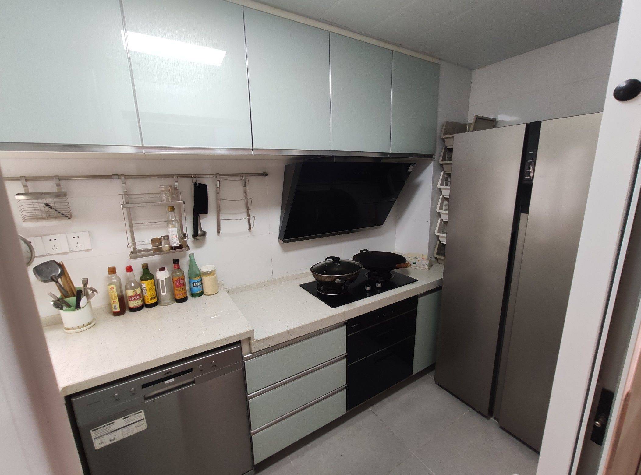 Wuhan-Jianghan-LGBTQ Friendly,Pet Friendly
