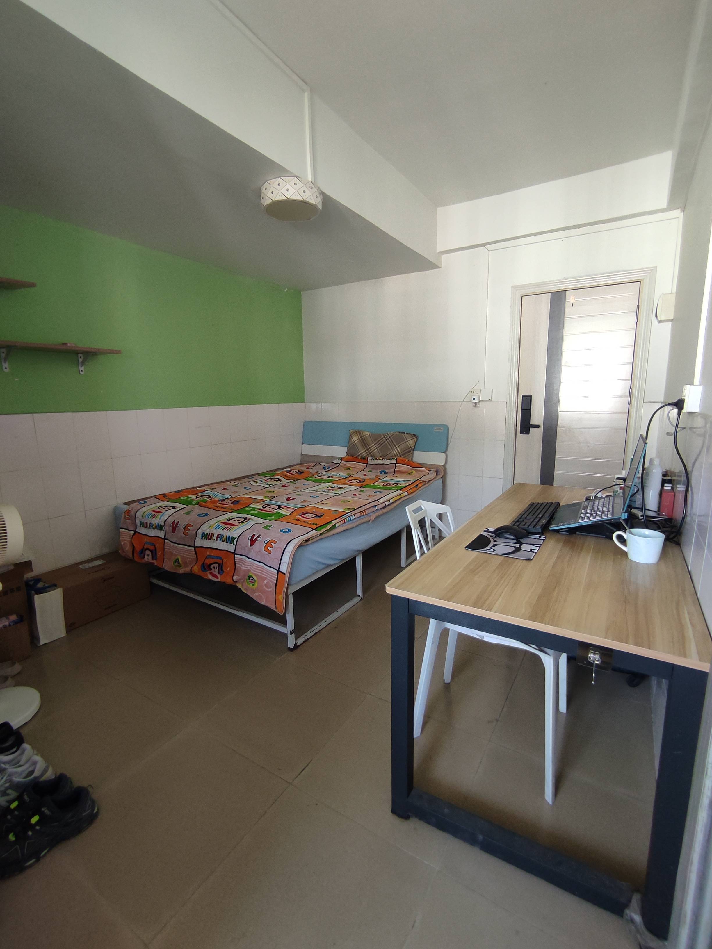 Shenzhen-Longhua-Cozy Home,Clean&Comfy,No Gender Limit,Hustle & Bustle,“Friends”,Chilled,LGBTQ Friendly,Pet Friendly