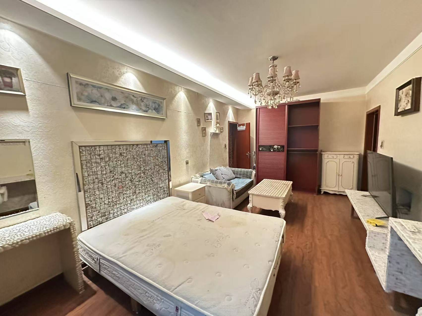 Xi'An-Yanta-Cozy Home,Clean&Comfy,No Gender Limit,Hustle & Bustle,“Friends”,Chilled,LGBTQ Friendly