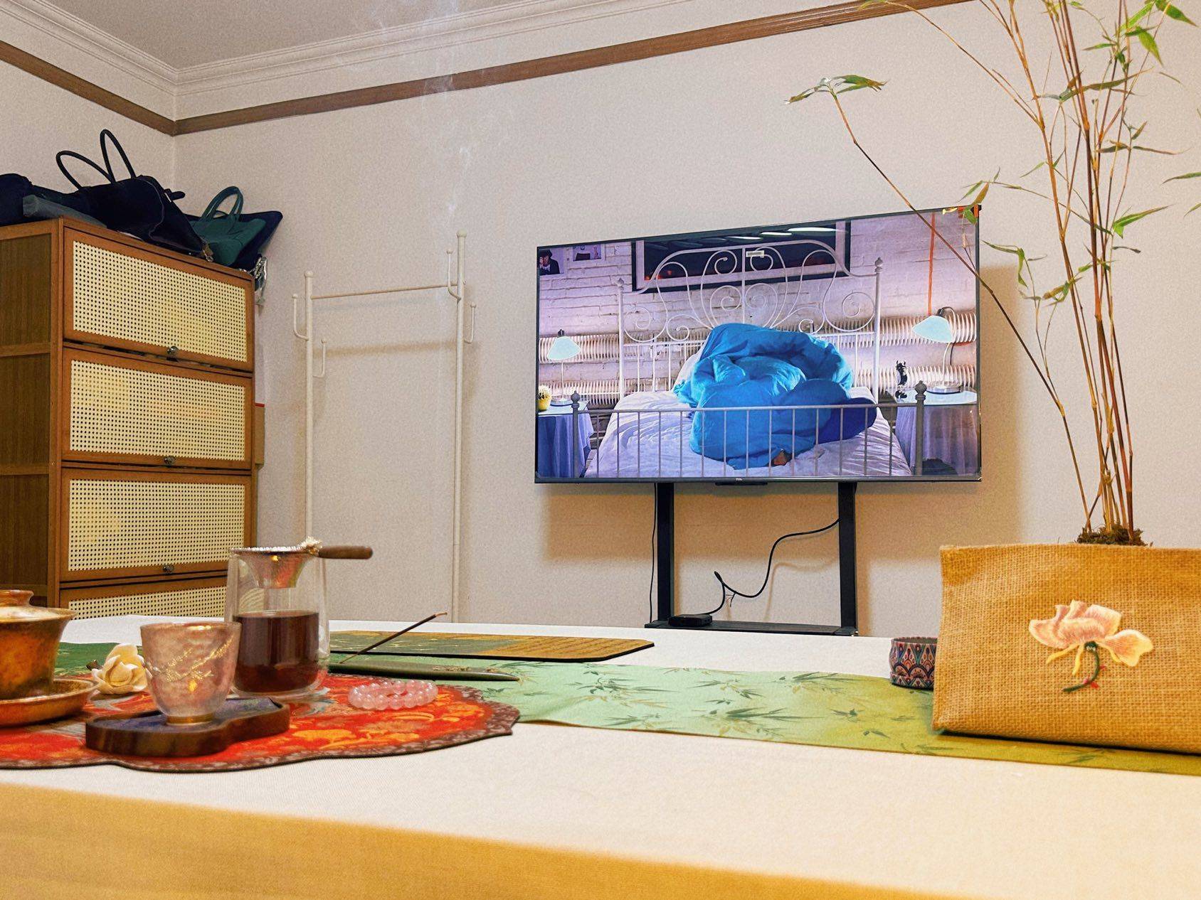 Beijing-Dongcheng-👯‍♀️,Long term,Dongzhimen,Replacement,LGBTQ Friendly,Shared Apartment