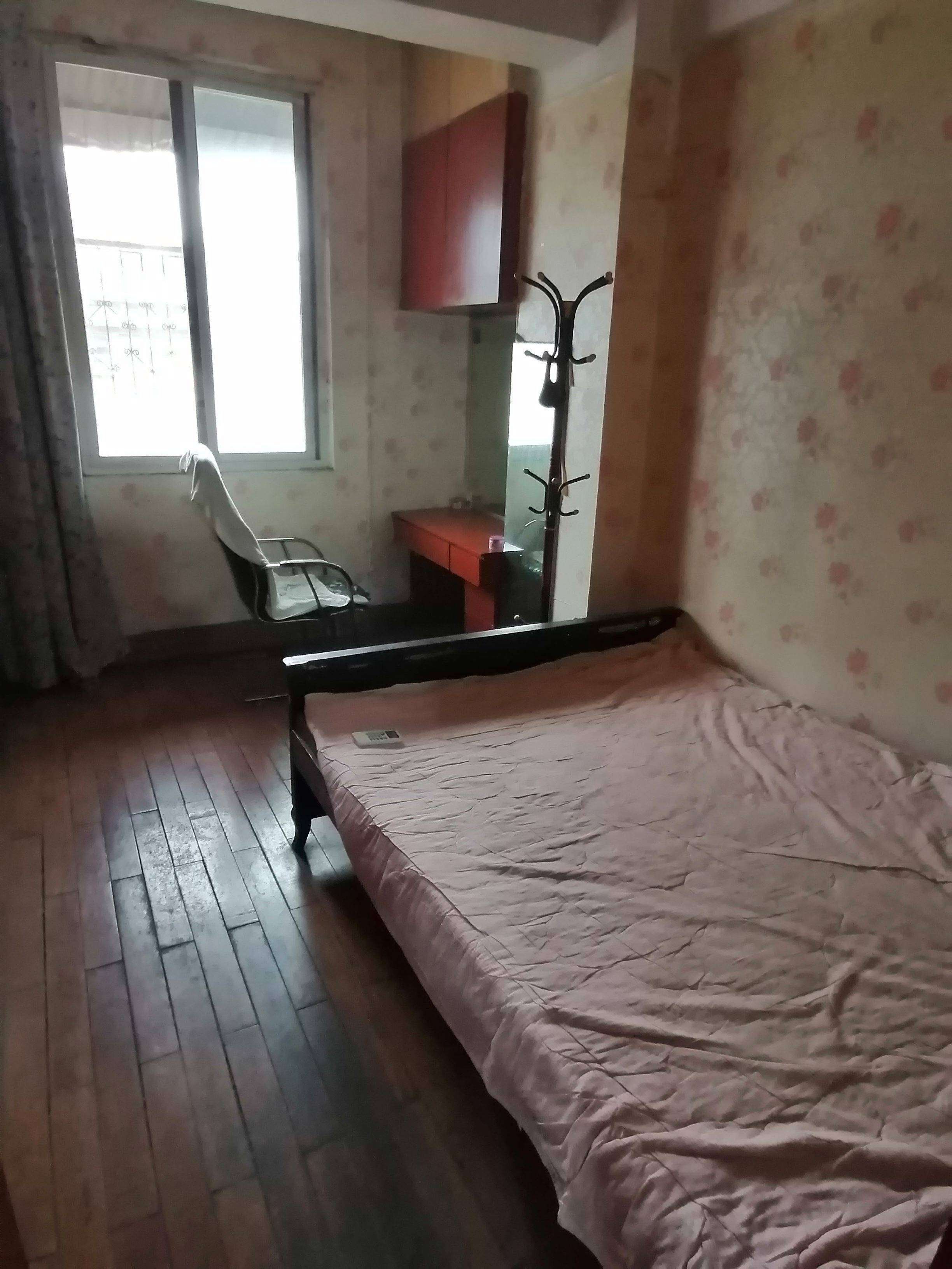 Wuhan-Jianghan-Cozy Home,Clean&Comfy,No Gender Limit,Hustle & Bustle,Chilled,LGBTQ Friendly
