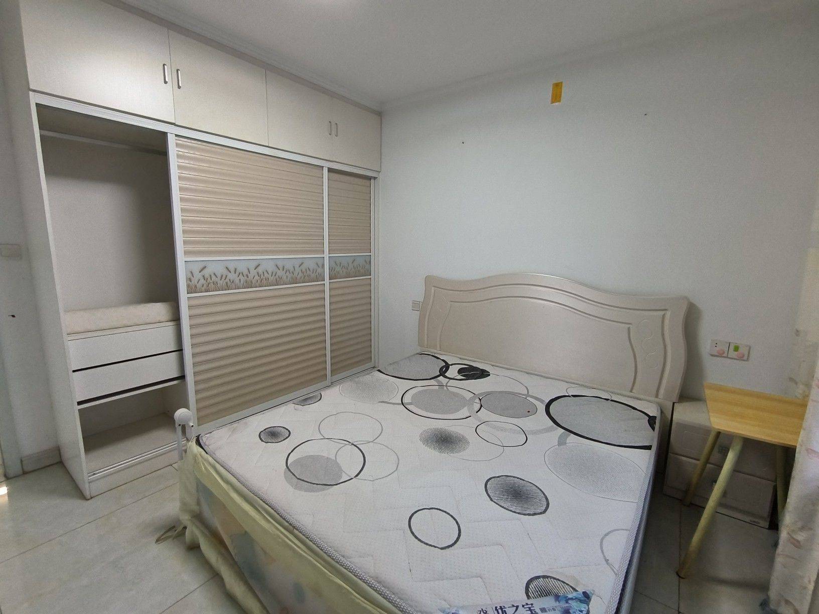 Qingdao-Chengyang-Cozy Home,Clean&Comfy,No Gender Limit