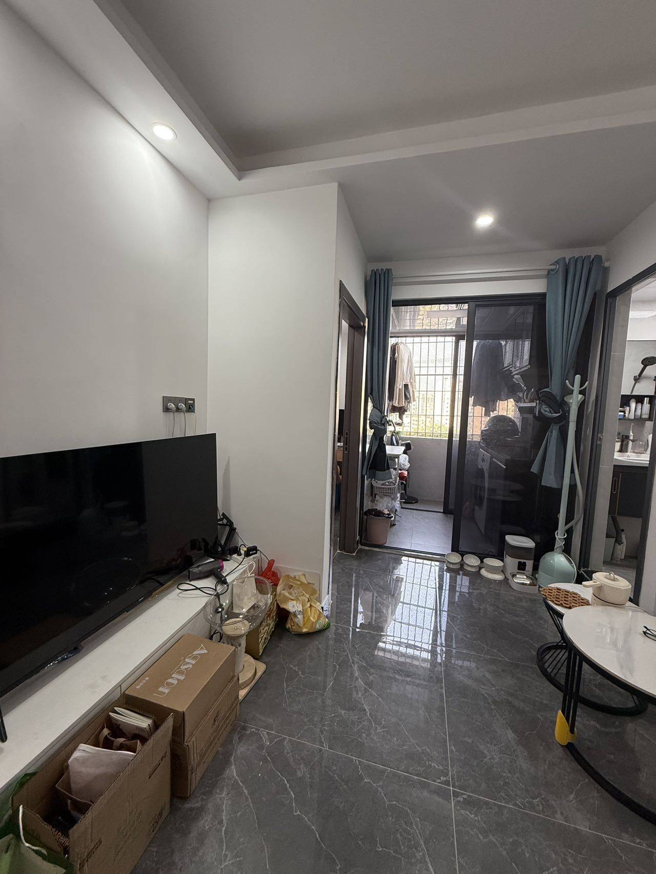 Shenzhen-BaoAn-Clean&Comfy,No Gender Limit