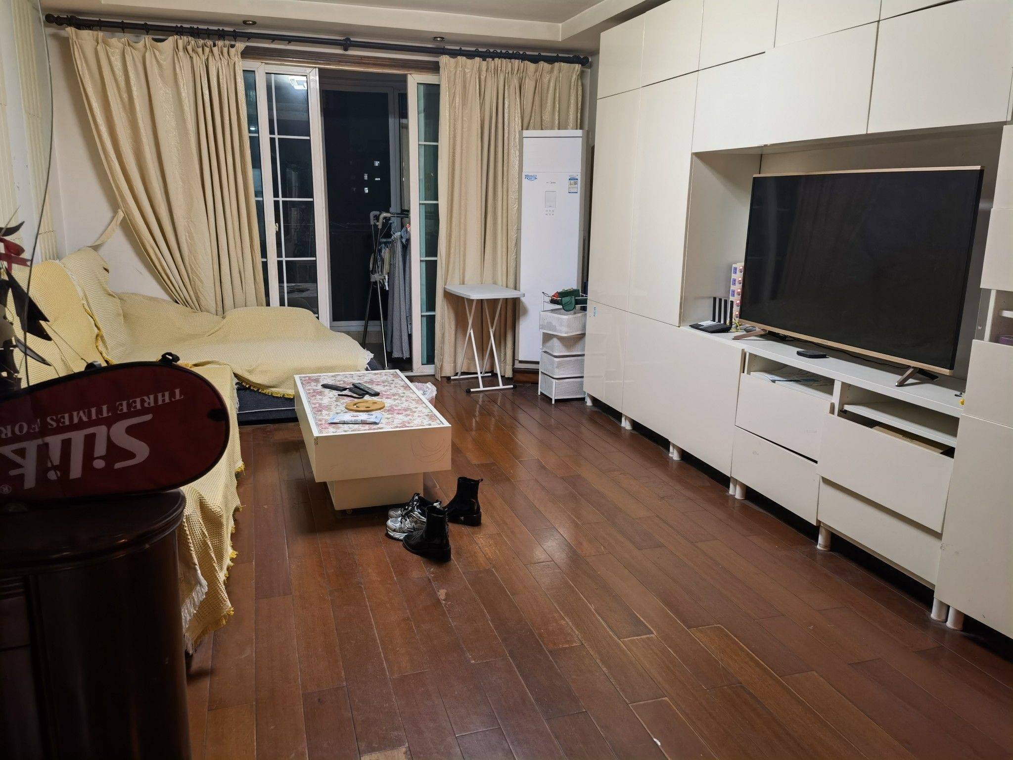 Shanghai-Minhang-莘庄南广场,莘庄地铁房,名都新城,Cozy Home,Clean&Comfy,“Friends”,Chilled