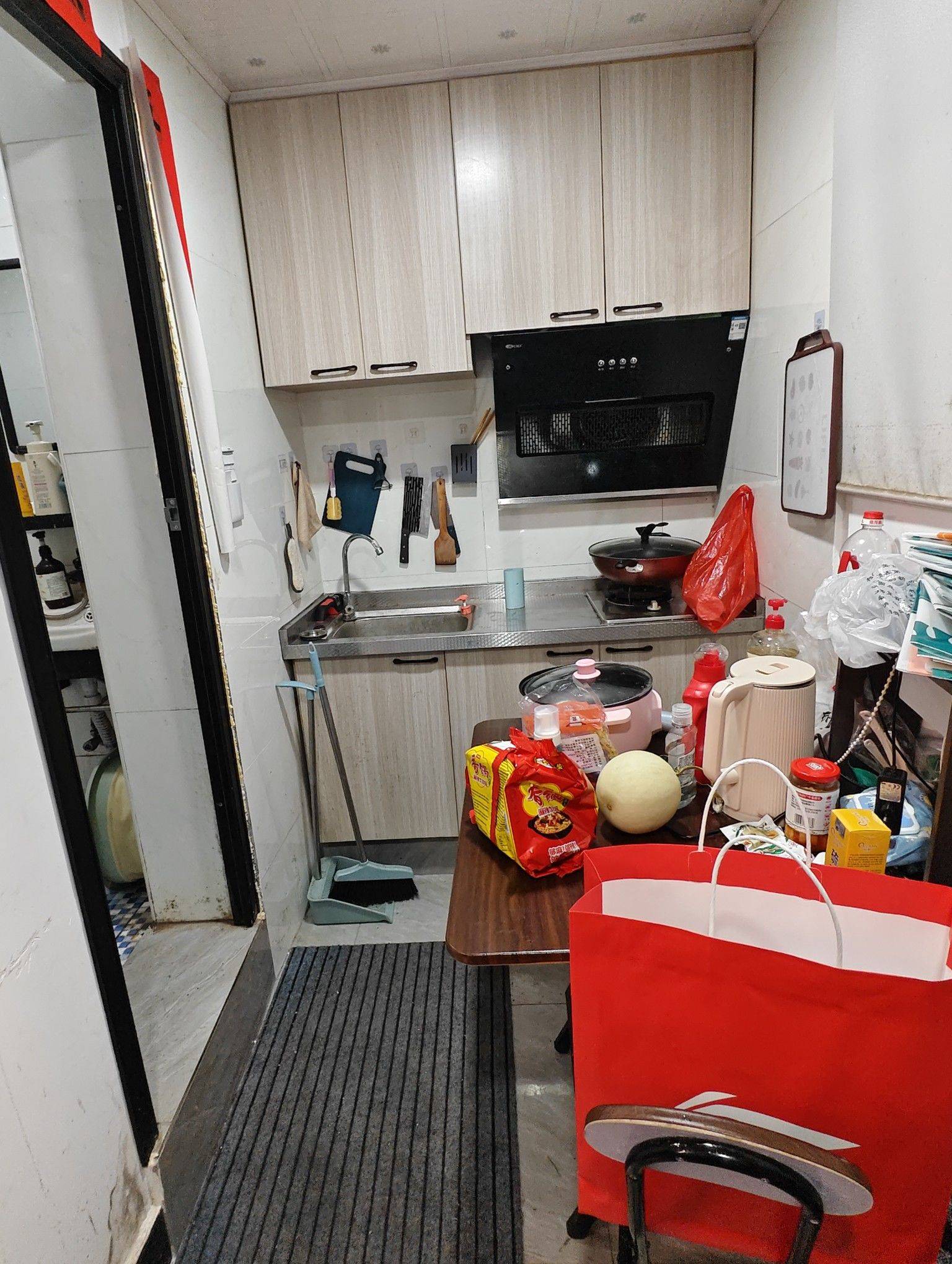 Shanghai-Pudong-Long & Short Term,Seeking Flatmate,Shared Apartment,Pet Friendly