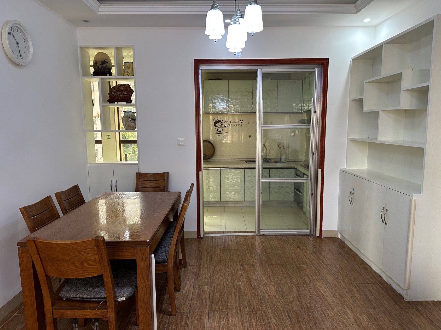 Changsha-Yuhua-Cozy Home,Clean&Comfy,No Gender Limit,Hustle & Bustle,“Friends”,Chilled