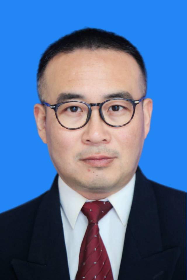 黑白的烟火