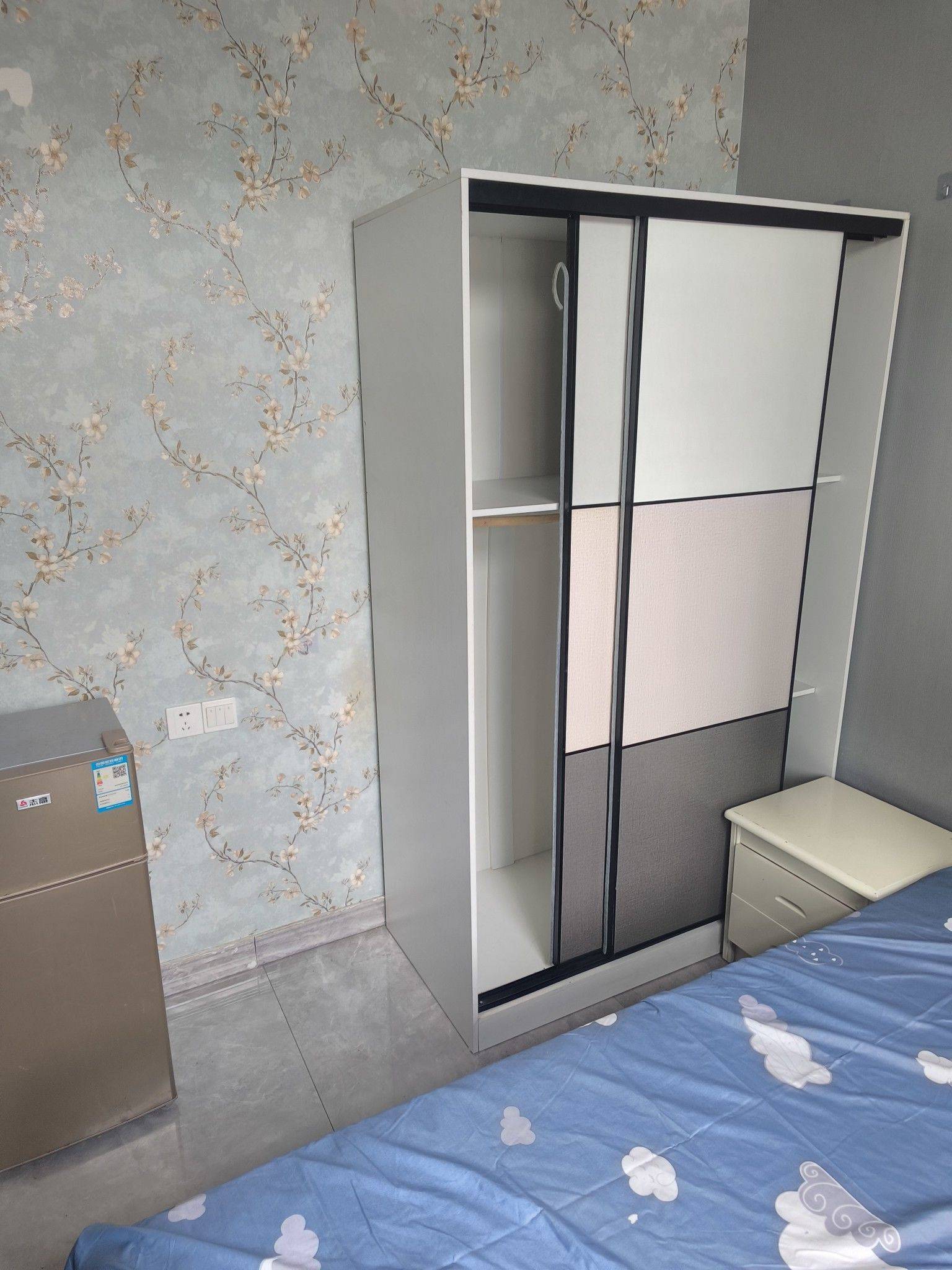 Hangzhou-Binjiang-Cozy Home,Clean&Comfy,No Gender Limit,Hustle & Bustle,“Friends”,Chilled,LGBTQ Friendly,Pet Friendly