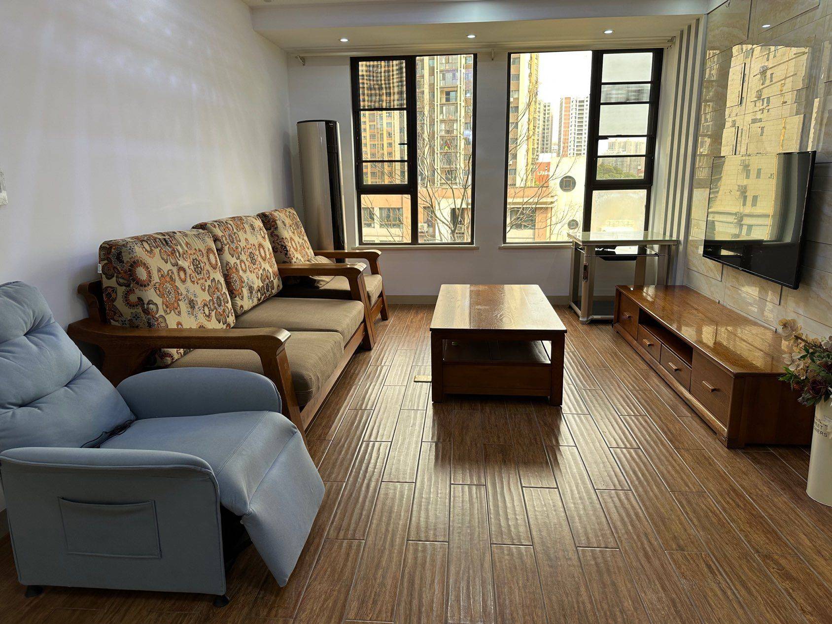 Changsha-Yuhua-Cozy Home,Clean&Comfy,No Gender Limit,Hustle & Bustle,“Friends”,Chilled