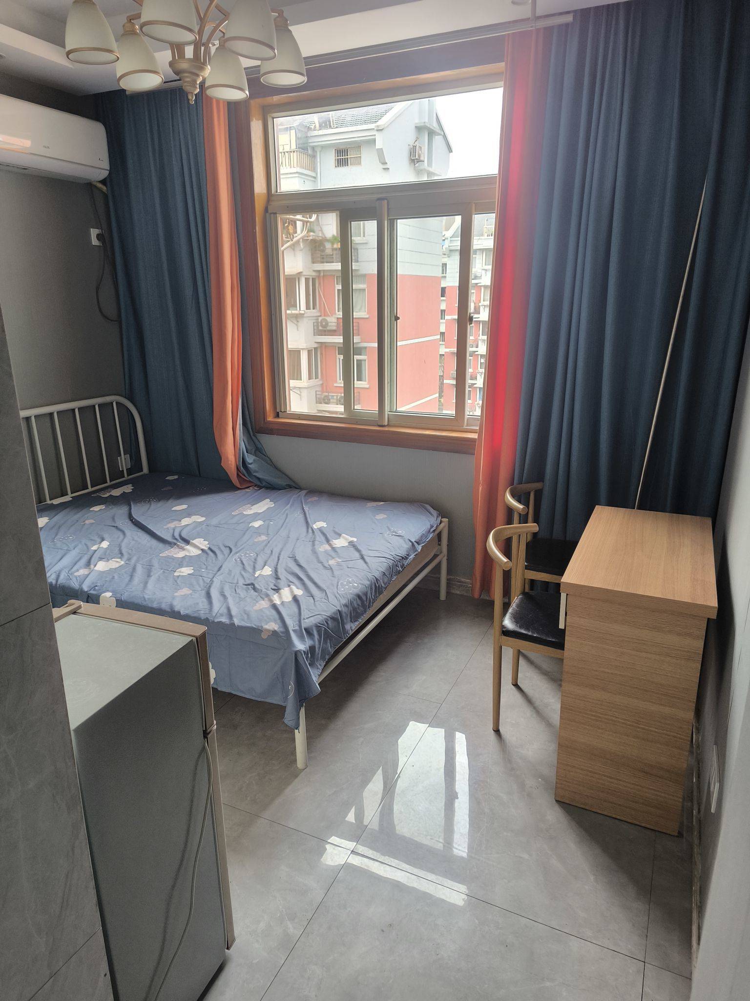 Hangzhou-Binjiang-Cozy Home,Clean&Comfy,No Gender Limit,Hustle & Bustle,“Friends”,Chilled,LGBTQ Friendly,Pet Friendly