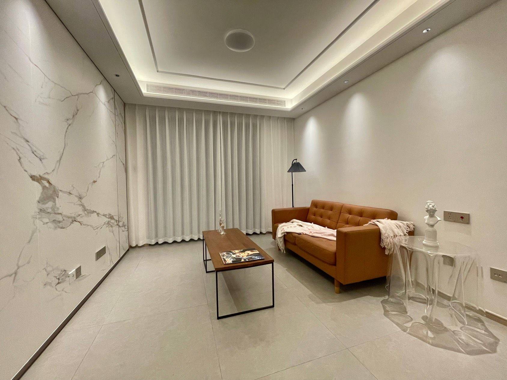 Shanghai-Pudong-Clean&Comfy,Chilled