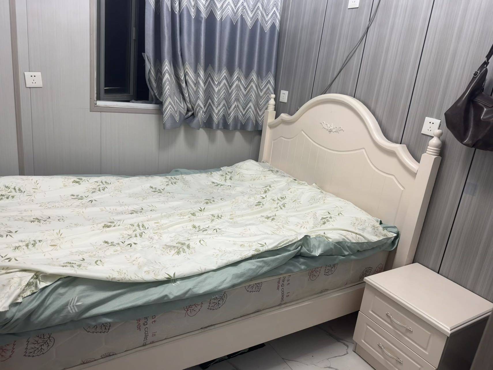Shanghai-Minhang-Cozy Home,Clean&Comfy,No Gender Limit,Hustle & Bustle,“Friends”,Chilled,Pet Friendly