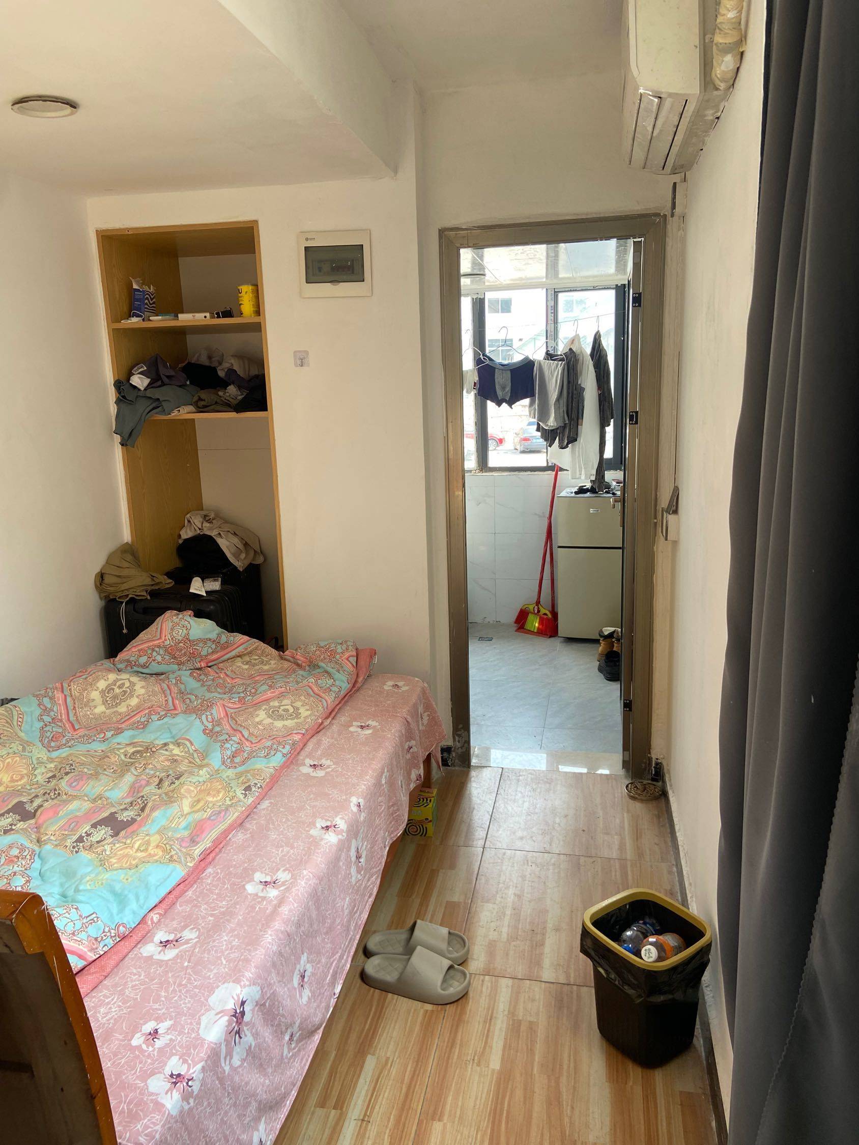 Shenzhen-Longhua-Cozy Home,Clean&Comfy,No Gender Limit,Hustle & Bustle,“Friends”,Chilled