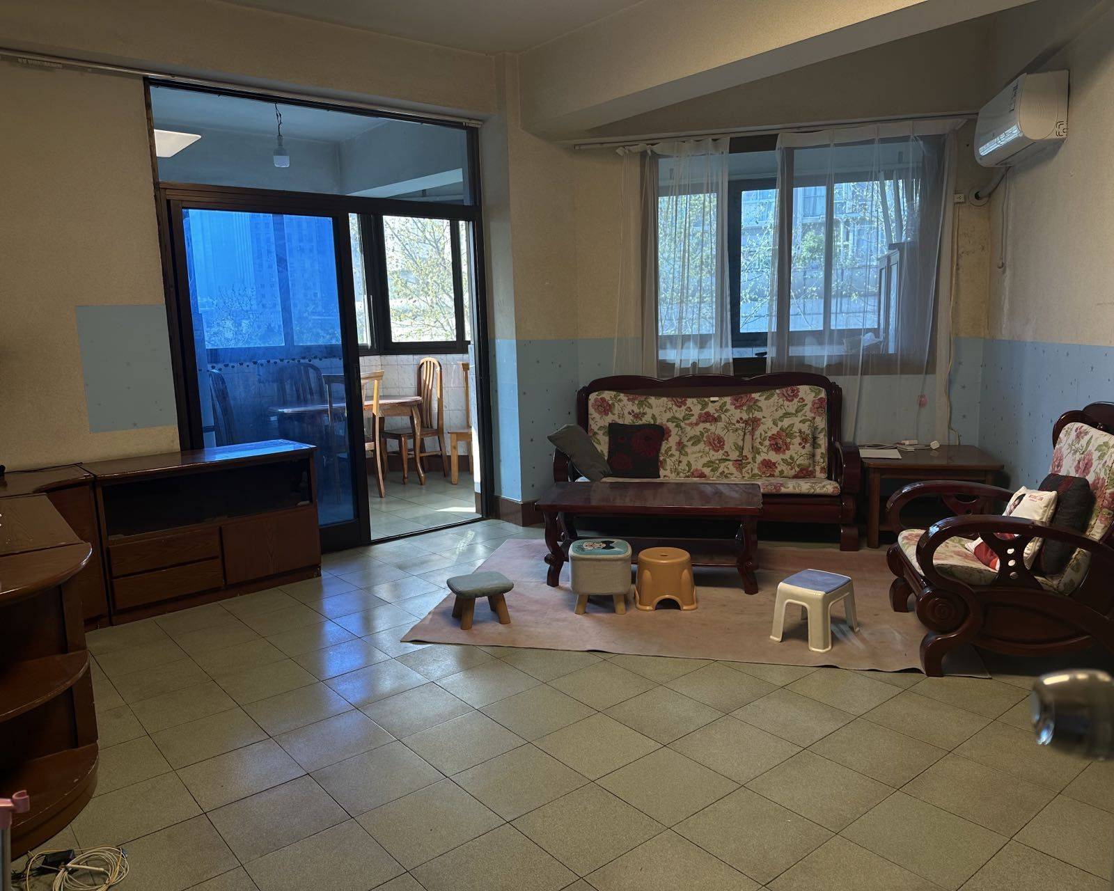 Chengdu-Qingyang-Cozy Home,Clean&Comfy,No Gender Limit,Hustle & Bustle,“Friends”,Chilled,LGBTQ Friendly,Pet Friendly