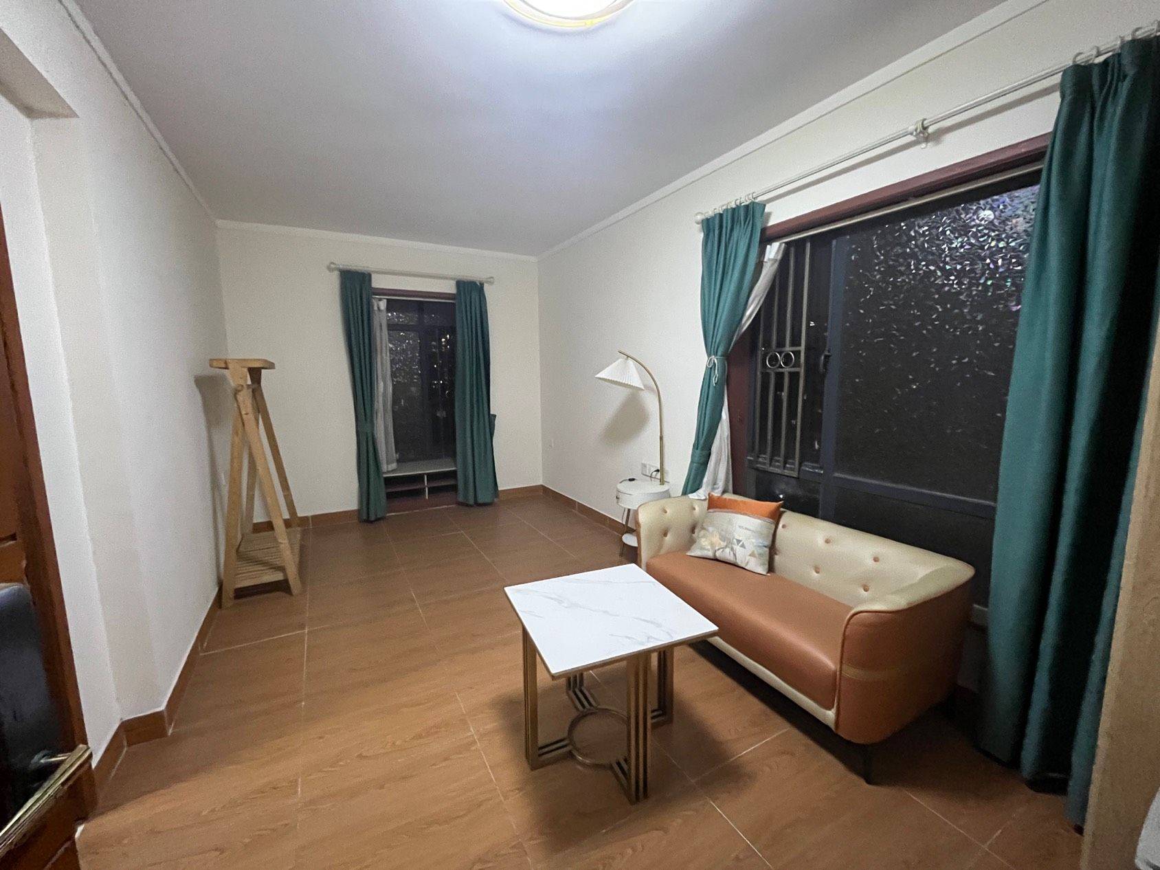 Guangzhou-Haizhu-Cozy Home,Clean&Comfy,No Gender Limit,Hustle & Bustle,“Friends”,Chilled,LGBTQ Friendly,Pet Friendly