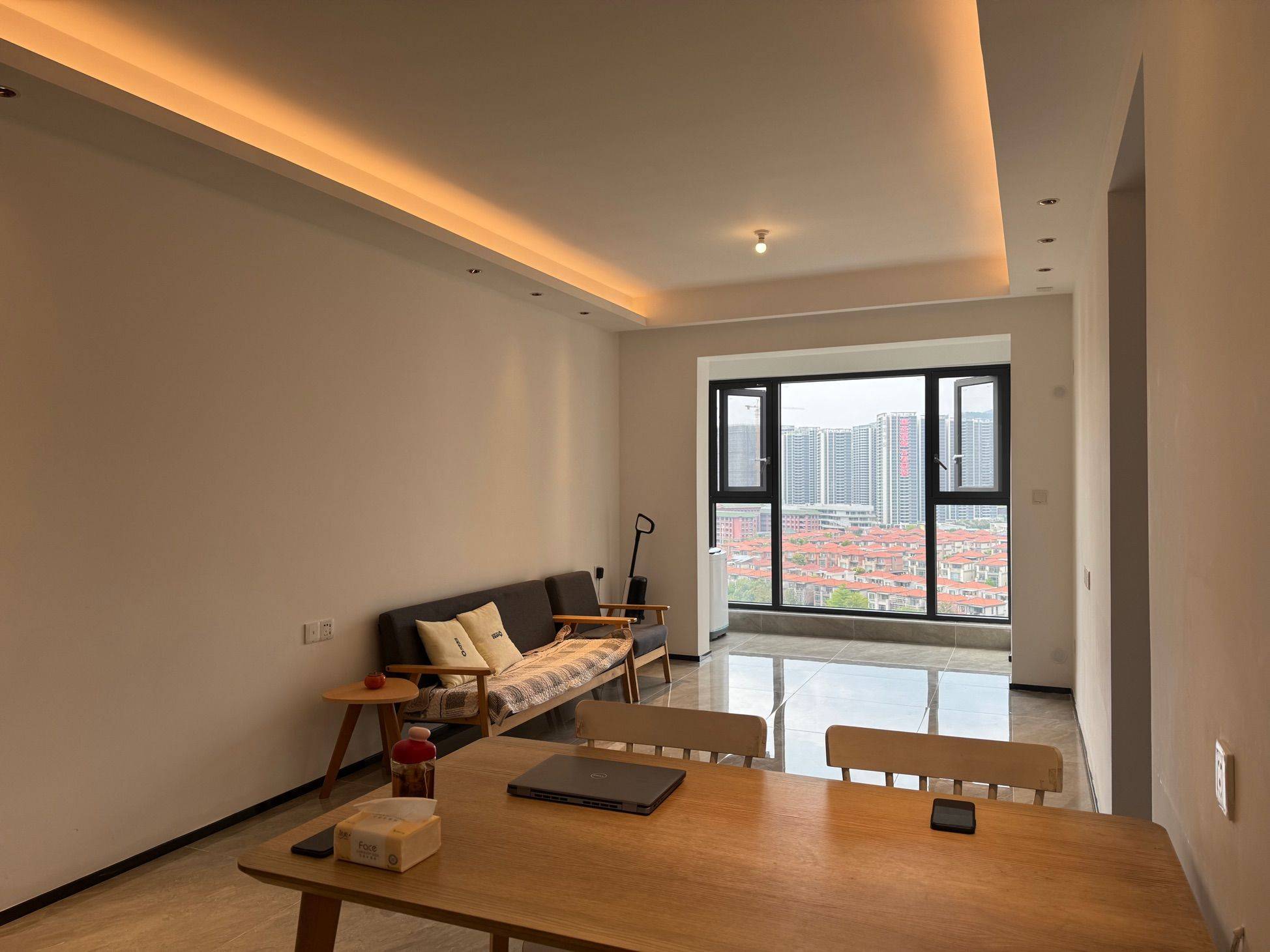Guangzhou-Zengcheng-Clean&Comfy