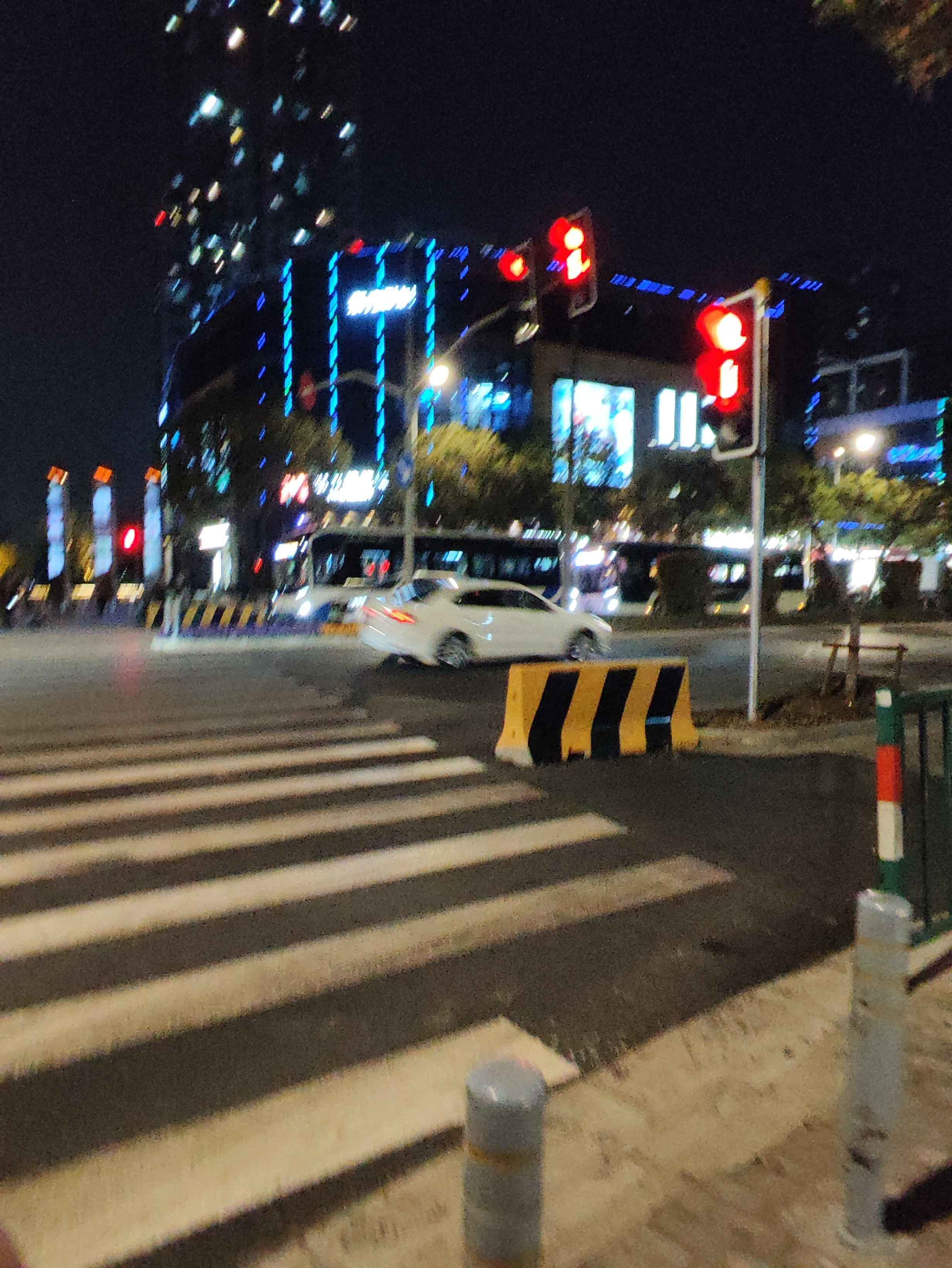 嘟嘟