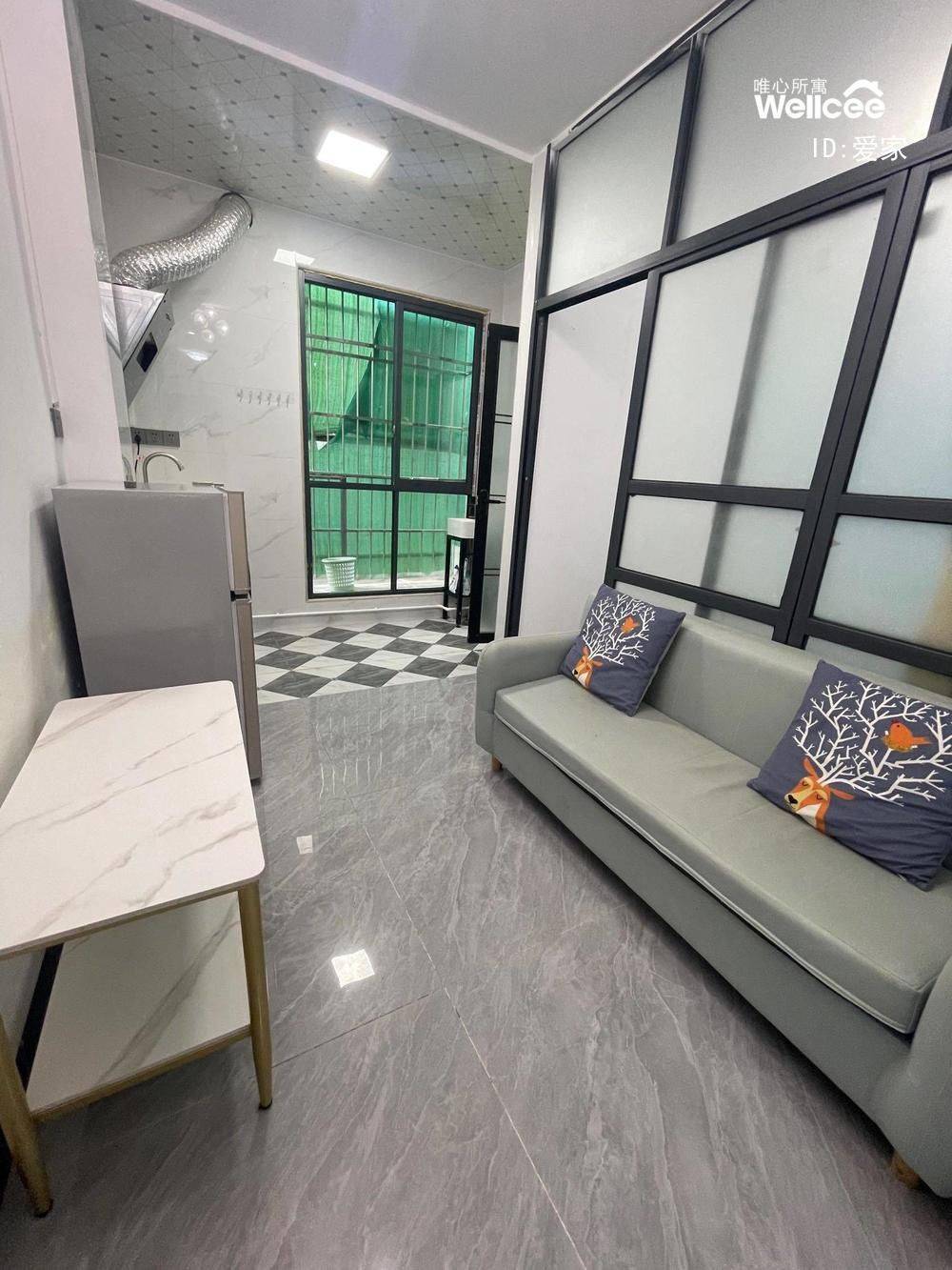Cozy Home | Clean&Comfy | No Gender Limit | Hustle & Bustle | “Friends” | Chilled | LGBTQ Friendly | Pet Friendly