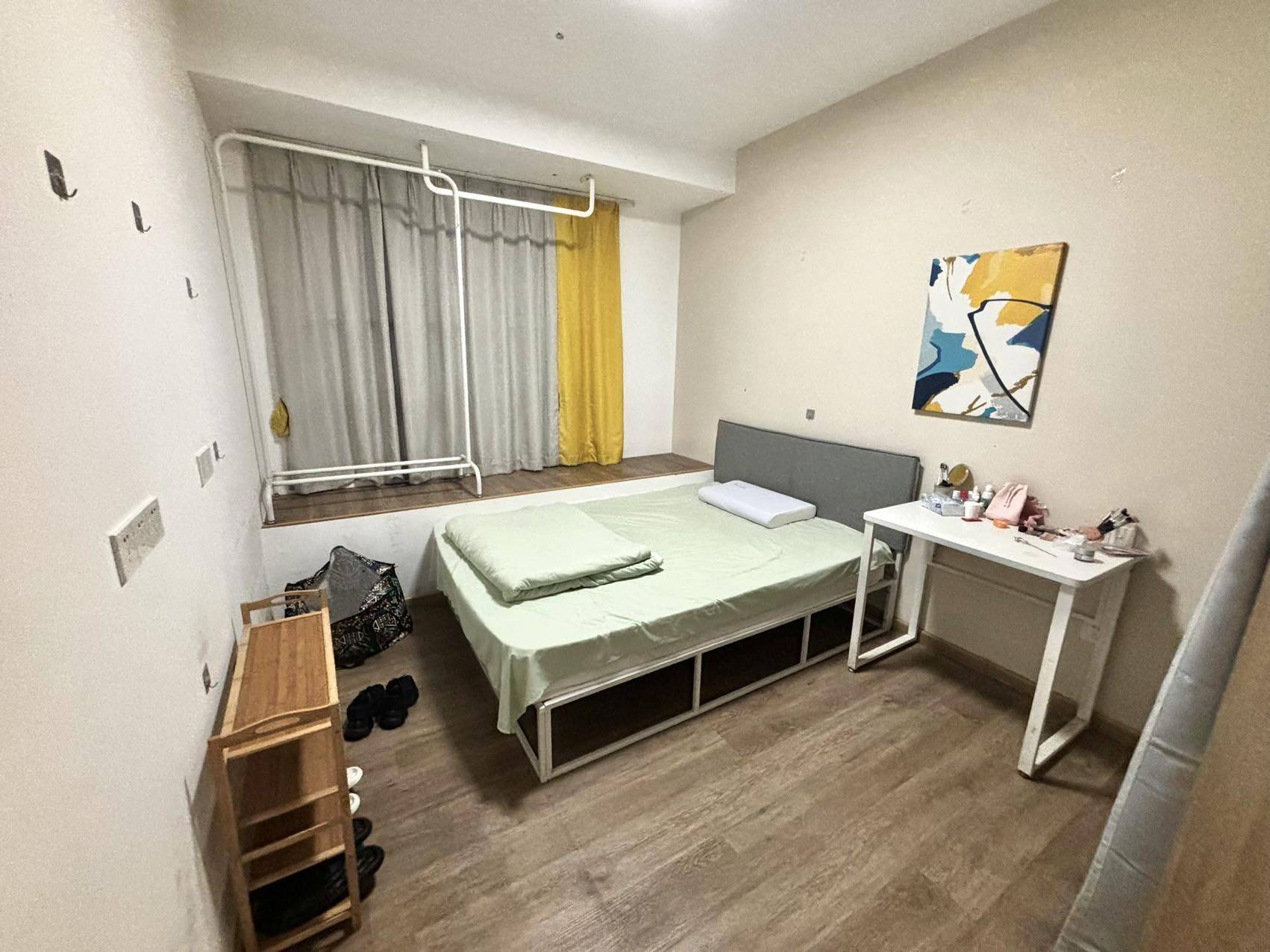 Shanghai-Songjiang-Cozy Home,Clean&Comfy,Hustle & Bustle,“Friends”