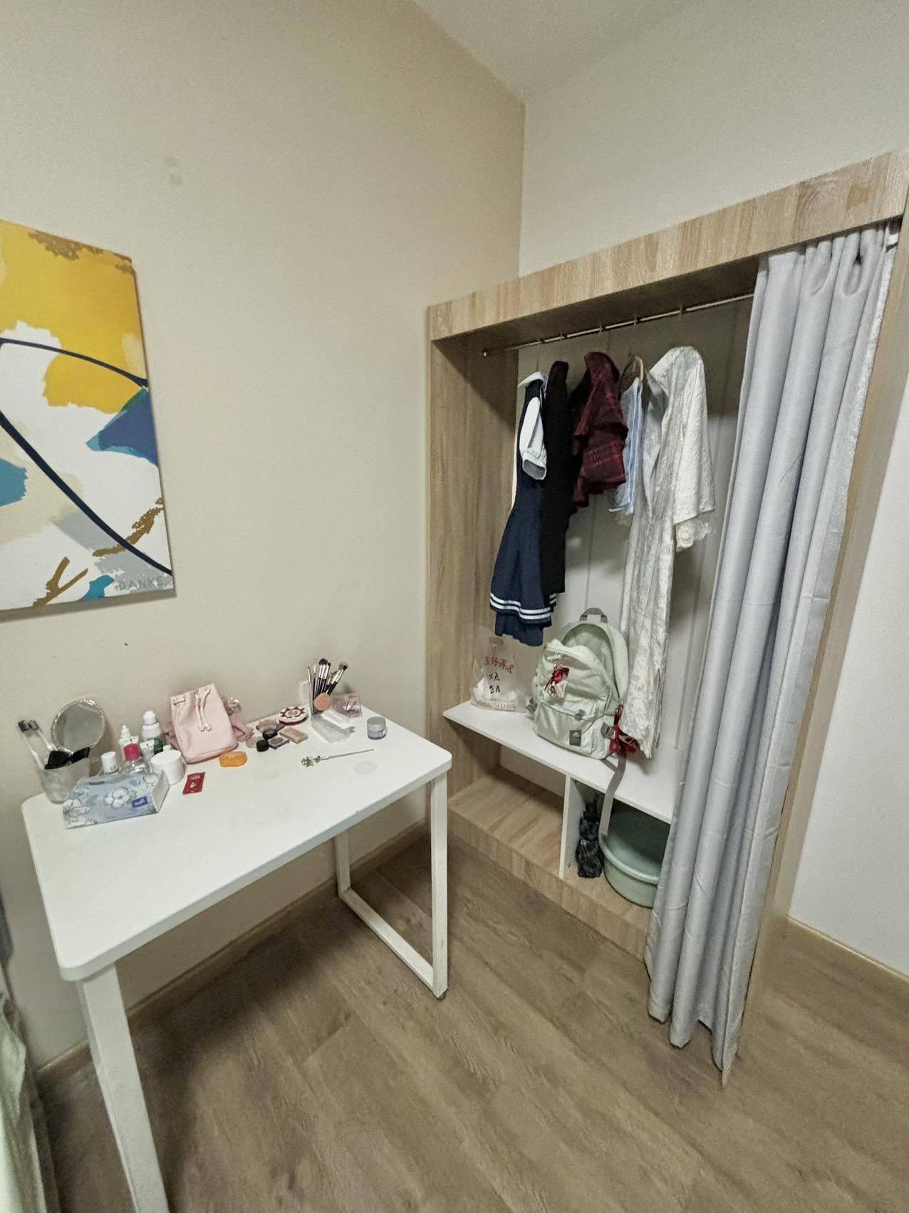 Shanghai-Songjiang-Cozy Home,Clean&Comfy,Hustle & Bustle,“Friends”