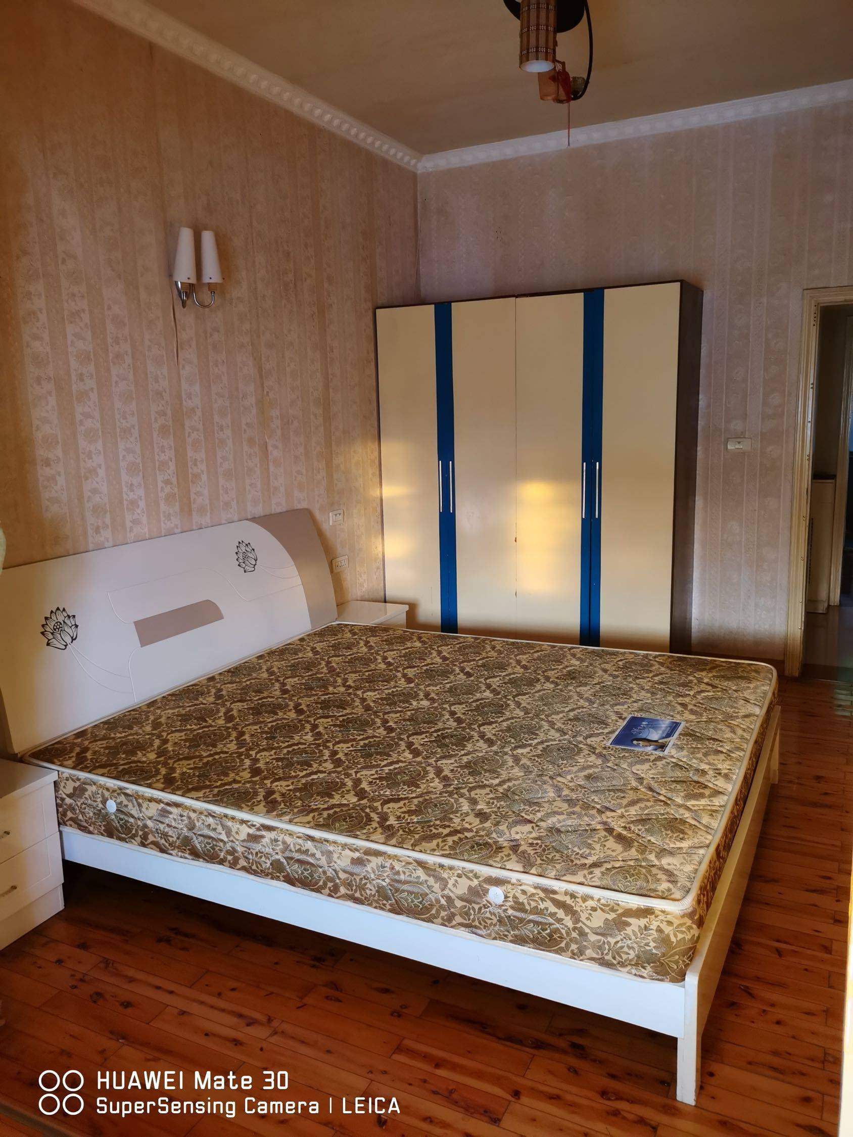 Chongqing-Yuzhong-Clean&Comfy,No Gender Limit