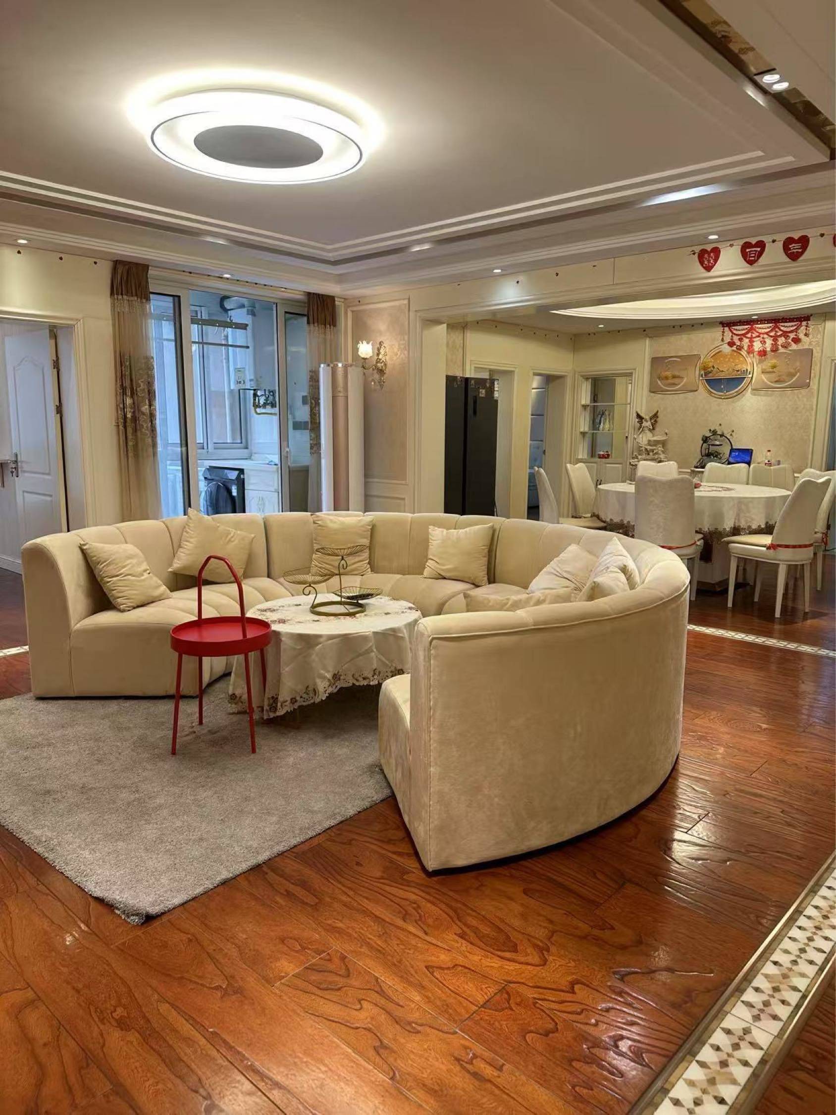 Shanghai-Jing‘An-Cozy Home,Clean&Comfy,No Gender Limit,Hustle & Bustle,LGBTQ Friendly