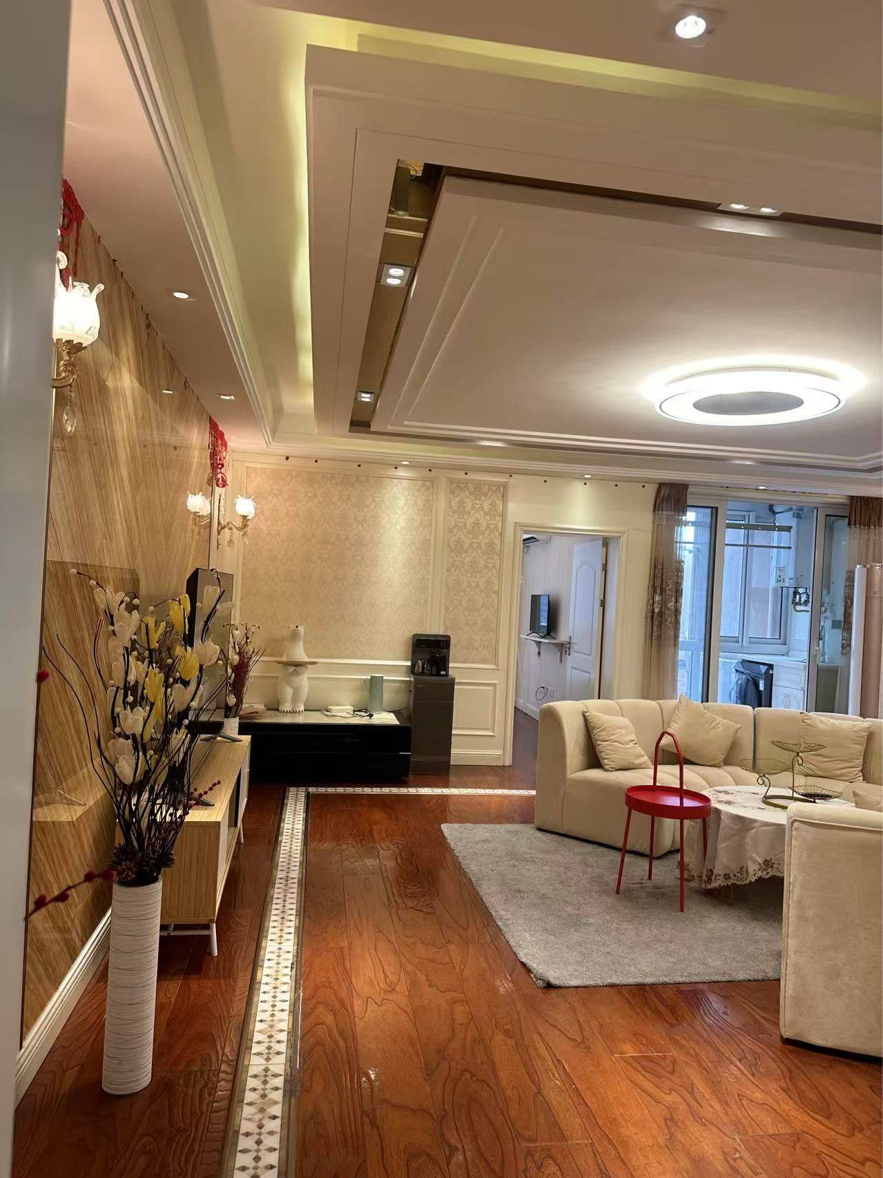 Shanghai-Jing‘An-Cozy Home,Clean&Comfy,No Gender Limit,Hustle & Bustle,LGBTQ Friendly