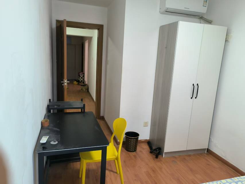 Beijing-Changping-Cozy Home,Clean&Comfy,No Gender Limit,Hustle & Bustle,“Friends”,Chilled