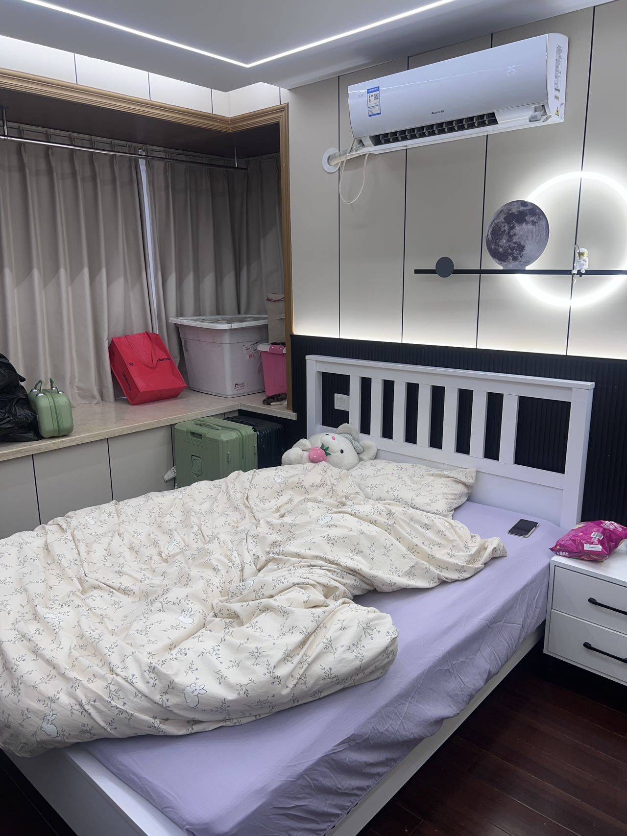 Shanghai-Jiading-Cozy Home,Clean&Comfy,No Gender Limit,Hustle & Bustle,“Friends”,Chilled,LGBTQ Friendly,Pet Friendly