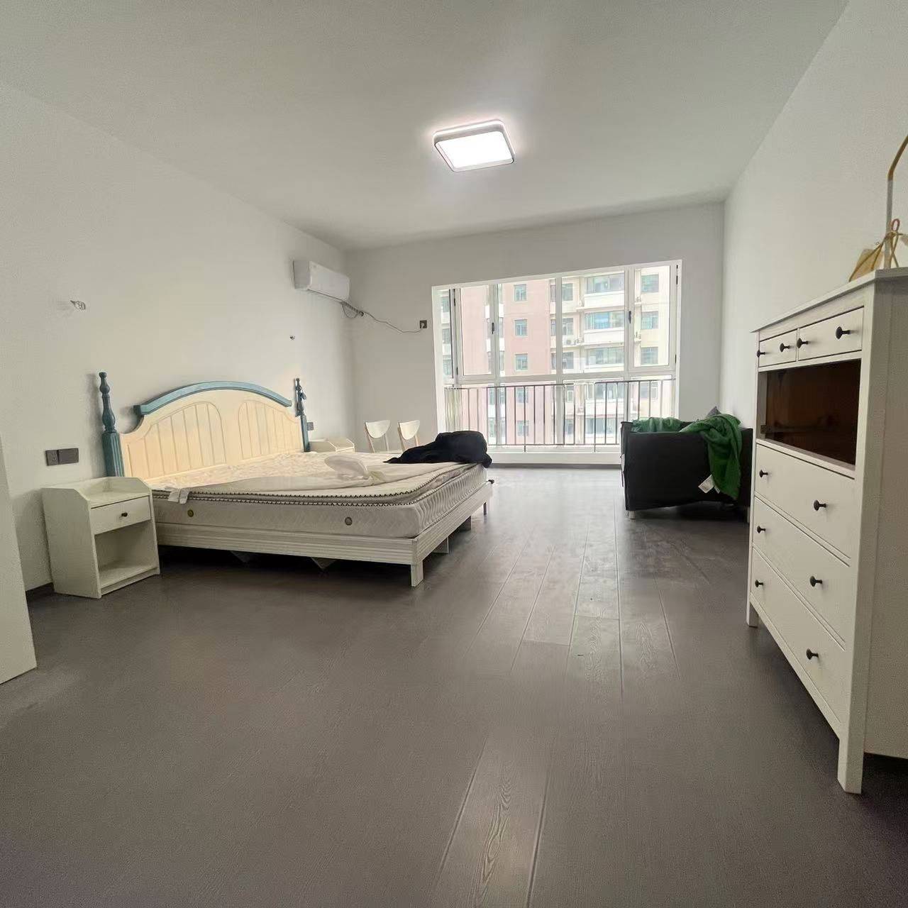 Zhengzhou-Jinshui-Cozy Home,Clean&Comfy,No Gender Limit,Hustle & Bustle,“Friends”,Chilled,LGBTQ Friendly