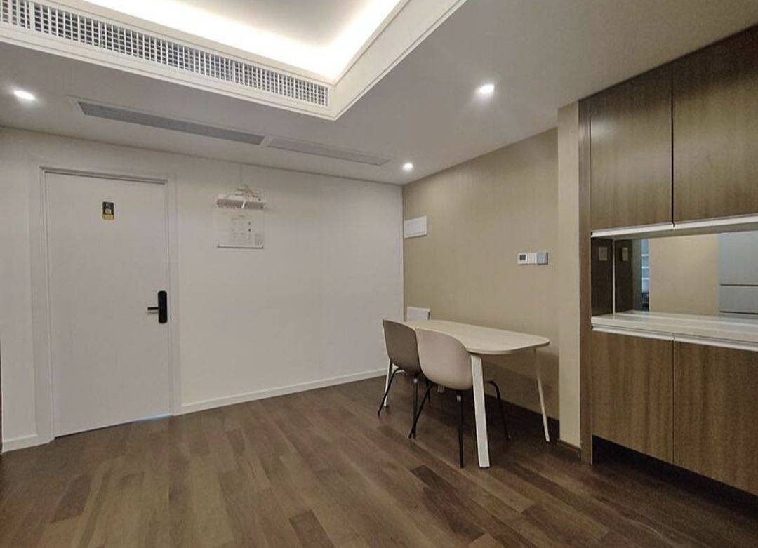 Wuhan-Hongshan-月付短租,可免押金,0中介,No Gender Limit