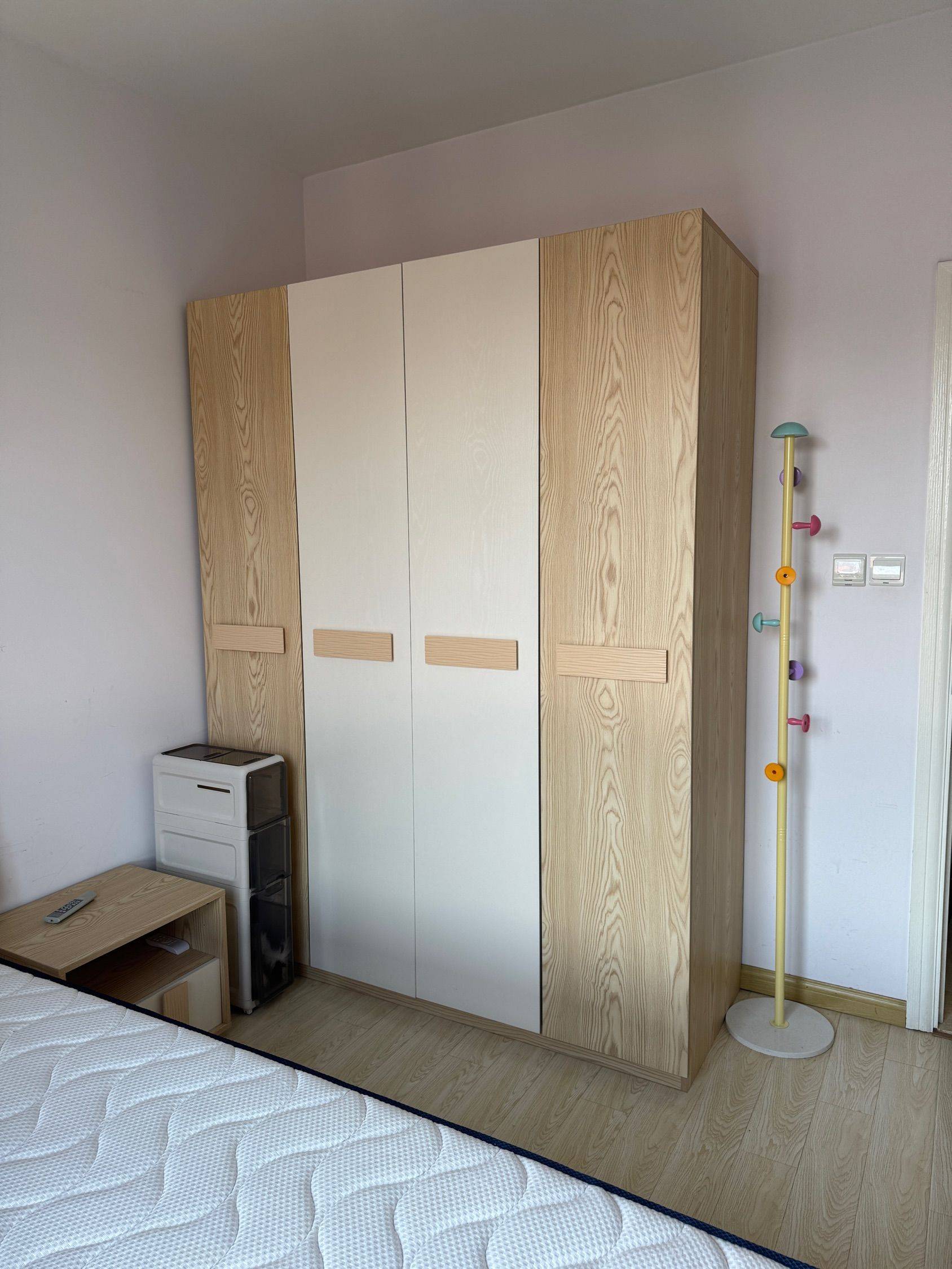 Shanghai-Minhang-Cozy Home,Clean&Comfy,No Gender Limit,Hustle & Bustle,“Friends”,Chilled