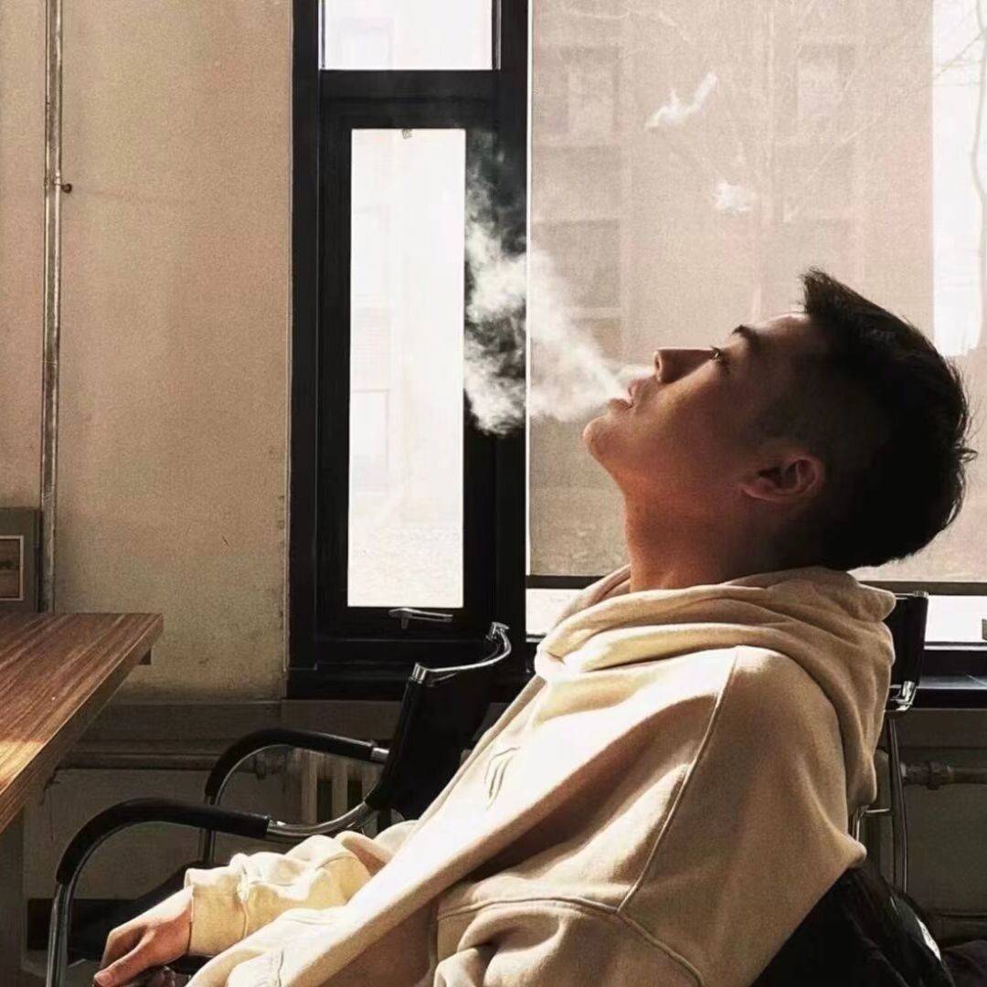江鹤川