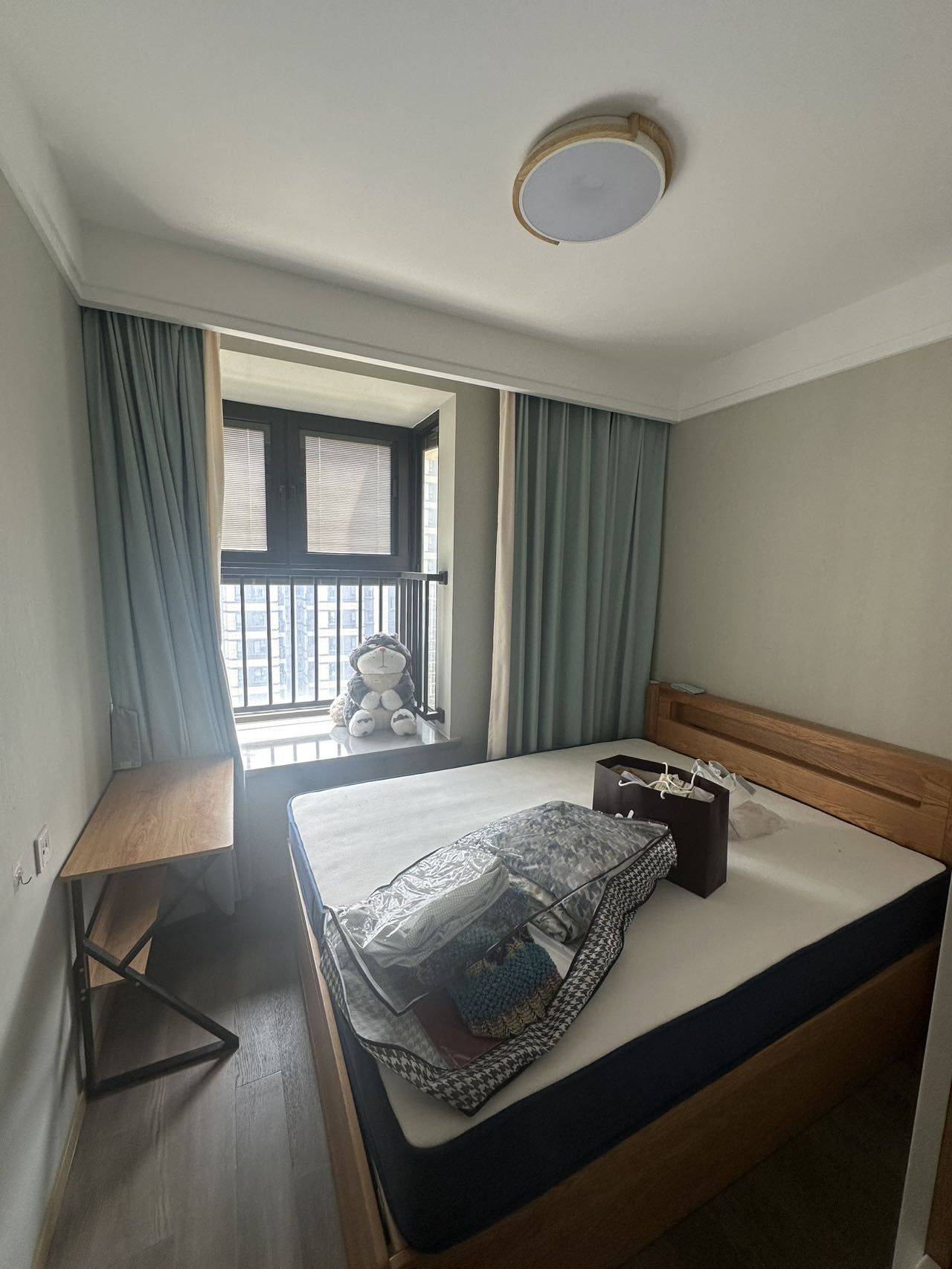 Nanjing-Jiangning-No Gender Limit,Hustle & Bustle,Pet Friendly