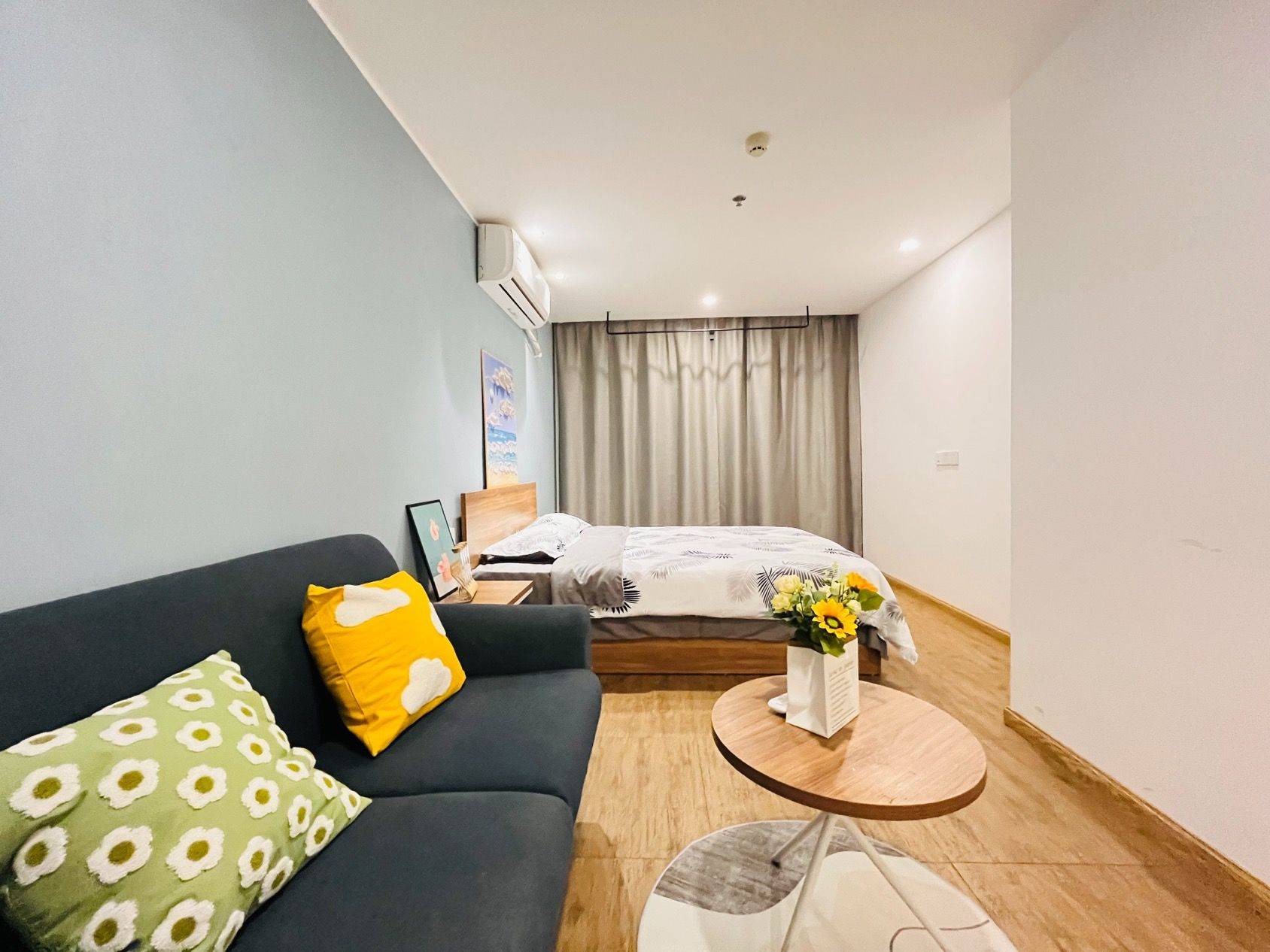 Wuhan-Jianghan-Cozy Home,Clean&Comfy,No Gender Limit,Hustle & Bustle,“Friends”,Chilled,LGBTQ Friendly,Pet Friendly