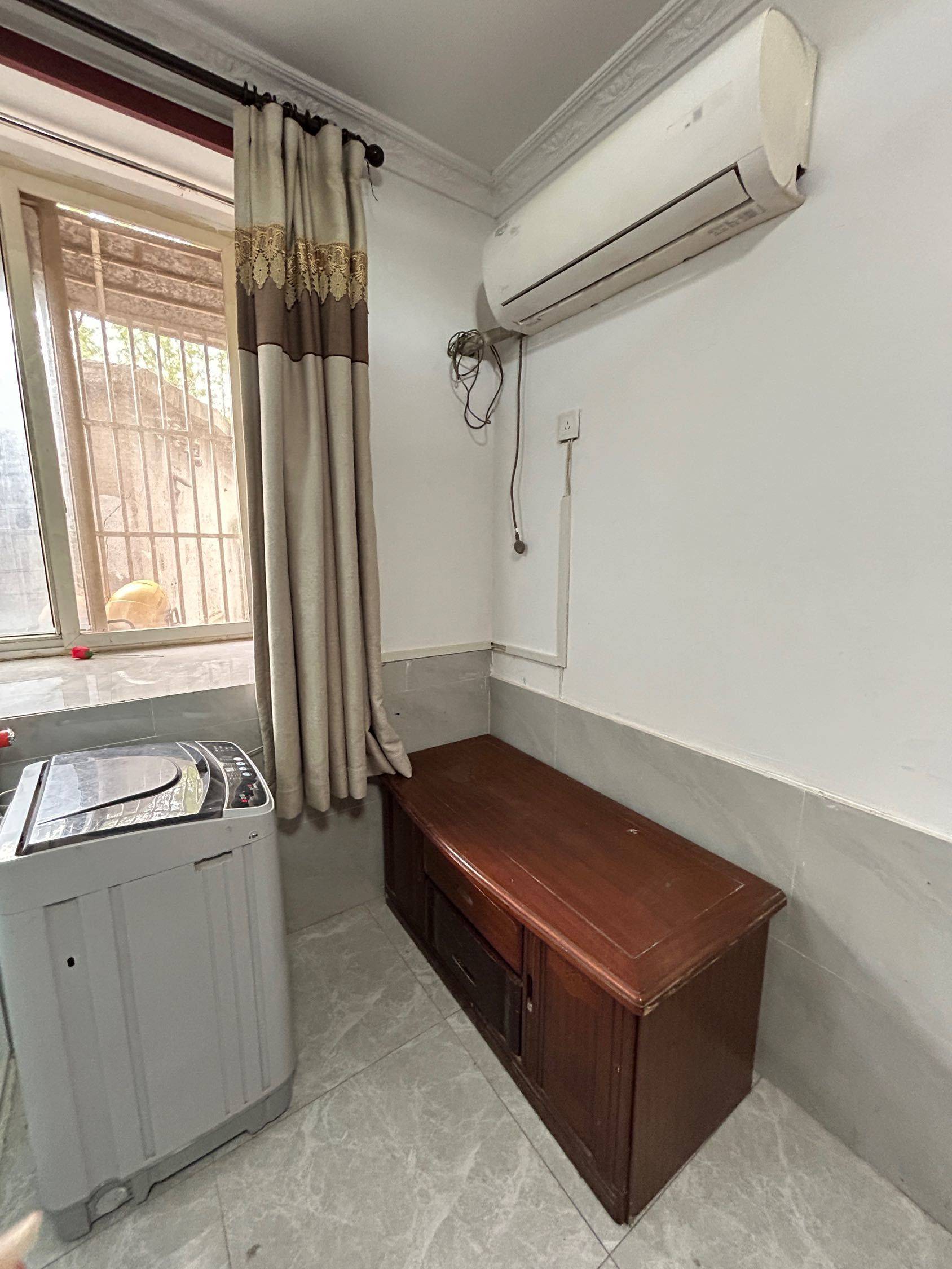 Nanjing-Qixia-Shared Apartment,Sublet,Seeking Flatmate,Long & Short Term