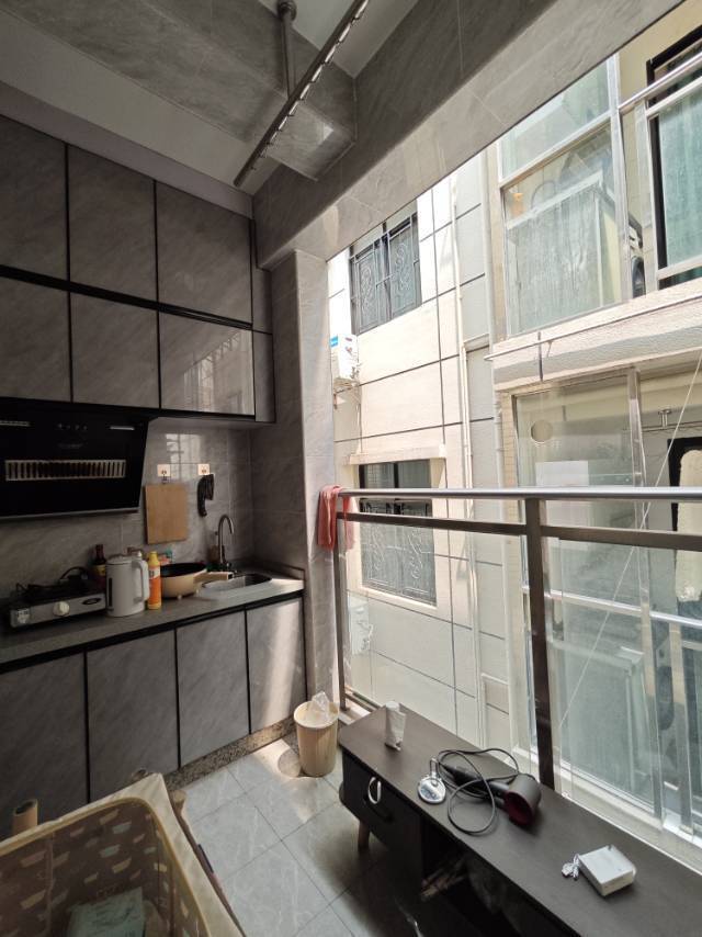 Shenzhen-BaoAn-Cozy Home,Clean&Comfy,No Gender Limit,Hustle & Bustle,“Friends”,Chilled,LGBTQ Friendly,Pet Friendly