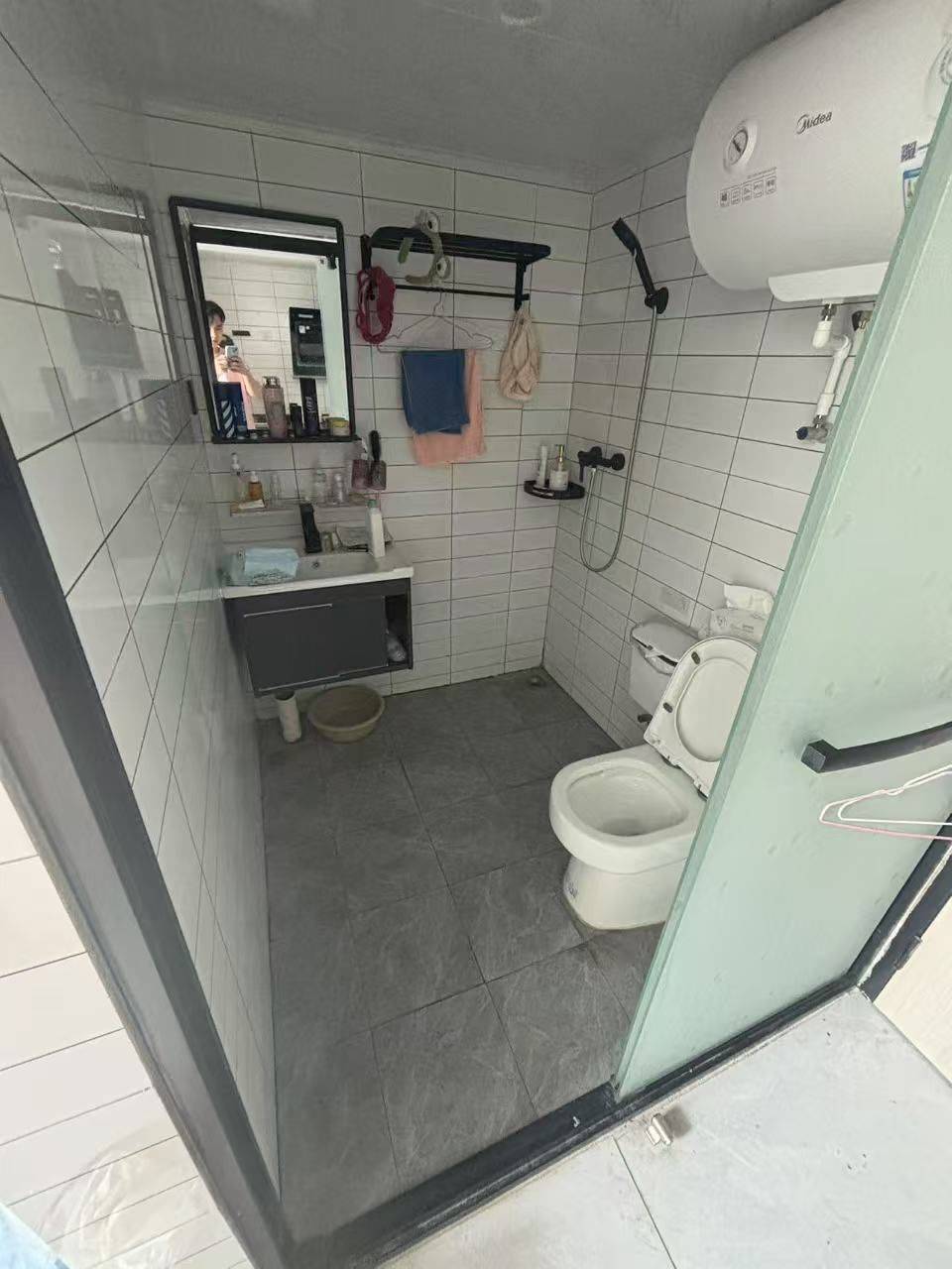 Xiamen-Jimei-Cozy Home,Clean&Comfy,Hustle & Bustle