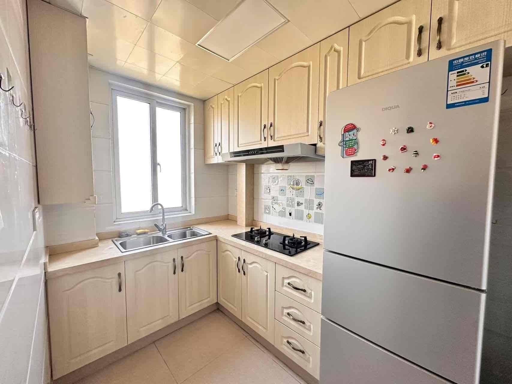 Shanghai-Minhang-仅限女生,Cozy Home