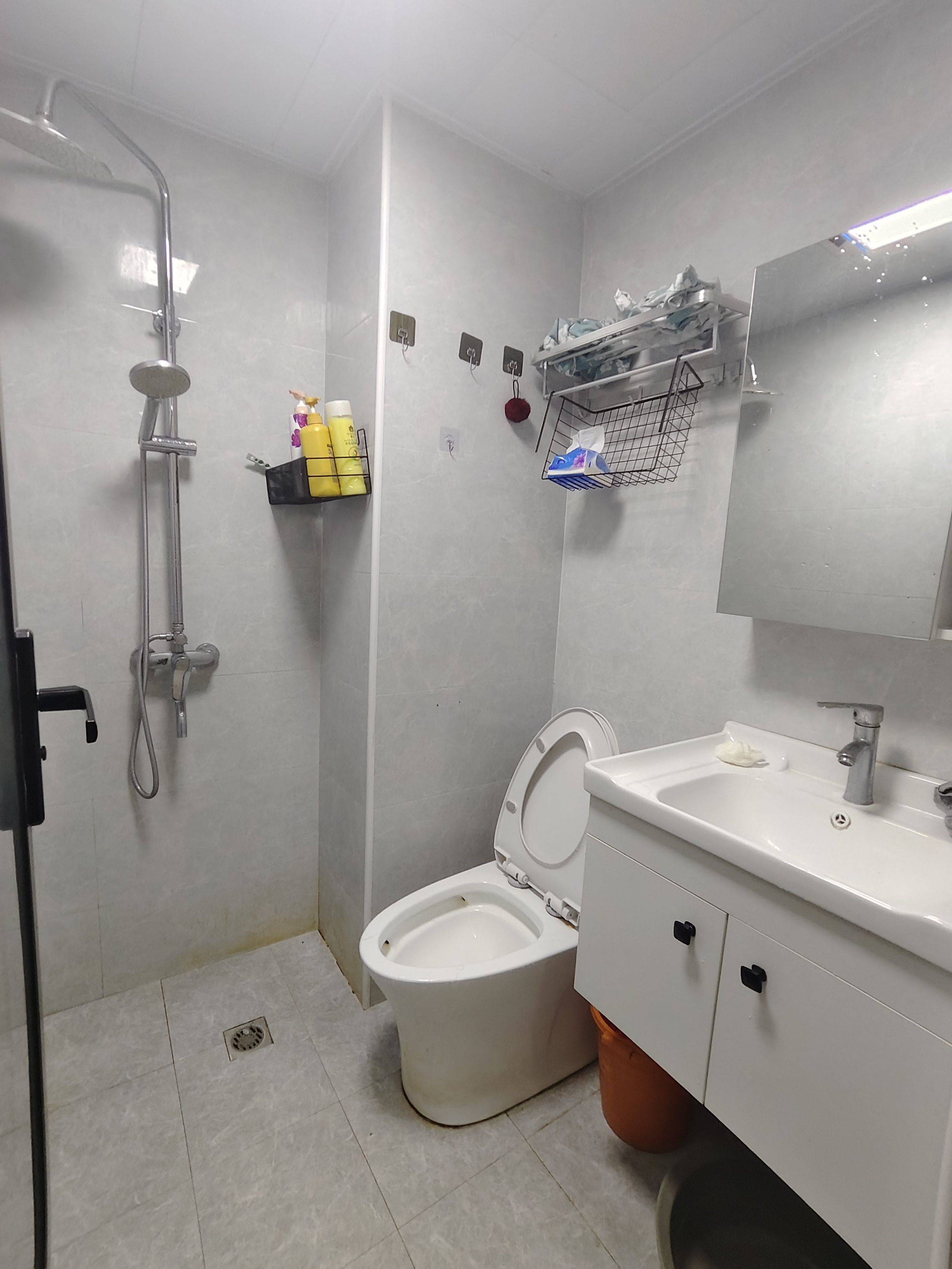 Wuhan-Hanyang-Cozy Home,Clean&Comfy,No Gender Limit,Hustle & Bustle,“Friends”,Chilled,LGBTQ Friendly,Pet Friendly