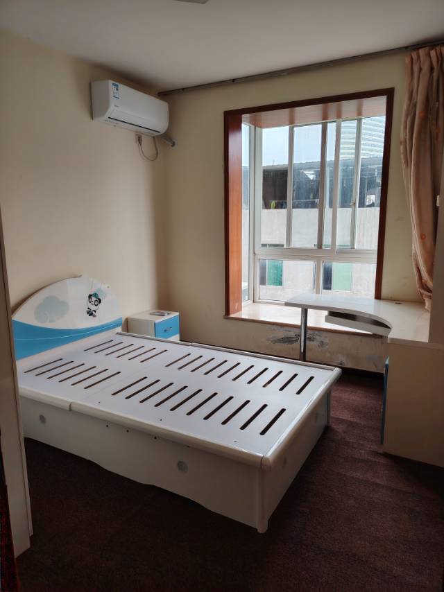 温江 丽日樱花-西北门