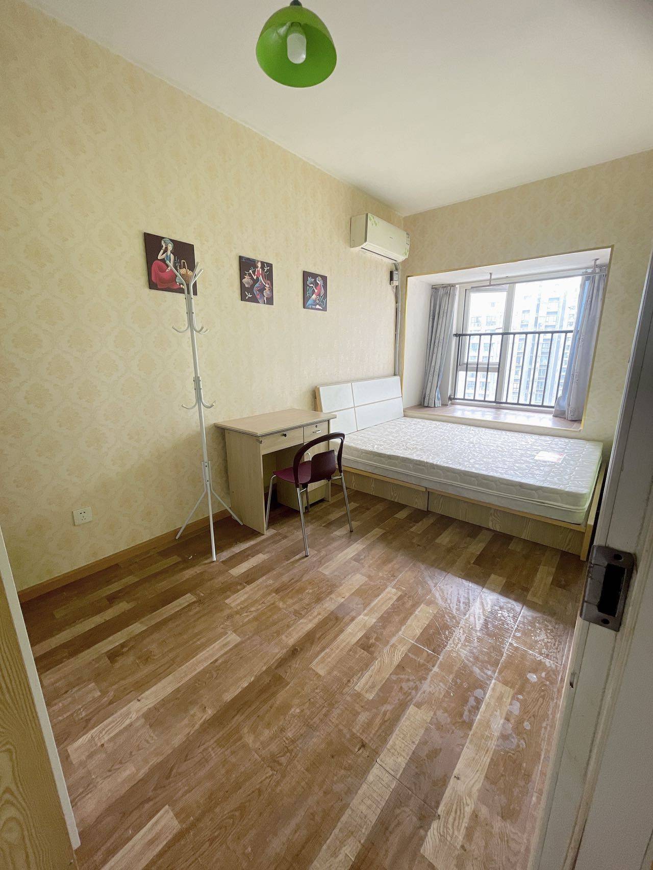 Chengdu-Wenjiang-Clean&Comfy,Chilled