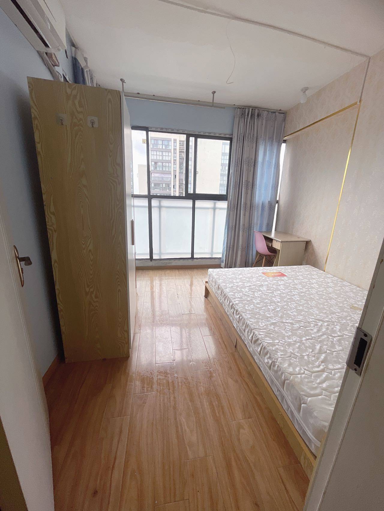 Chengdu-Wenjiang-Clean&Comfy,Chilled