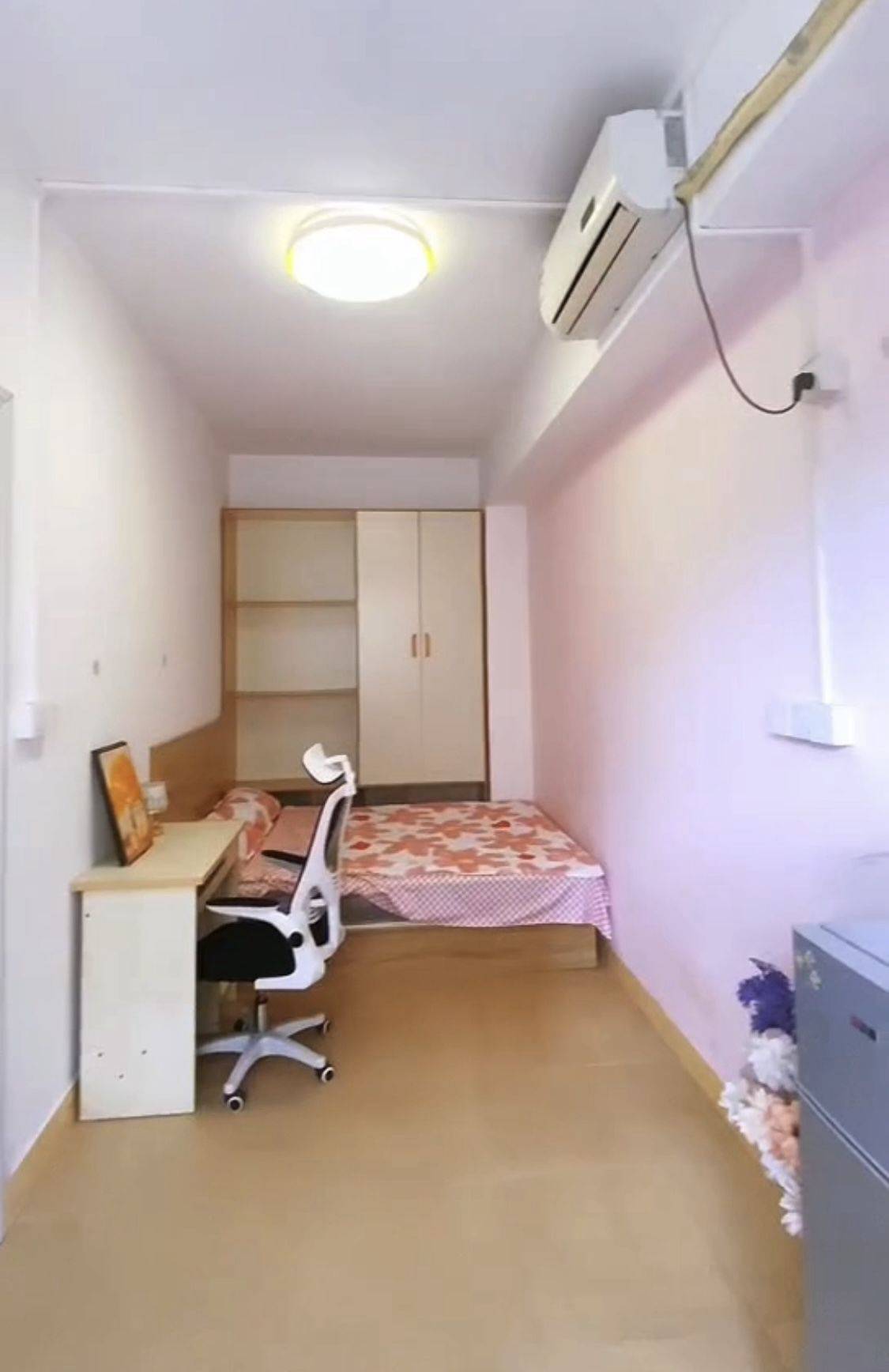 Guangzhou-Panyu-Cozy Home,Clean&Comfy,No Gender Limit,Hustle & Bustle,Chilled,Pet Friendly