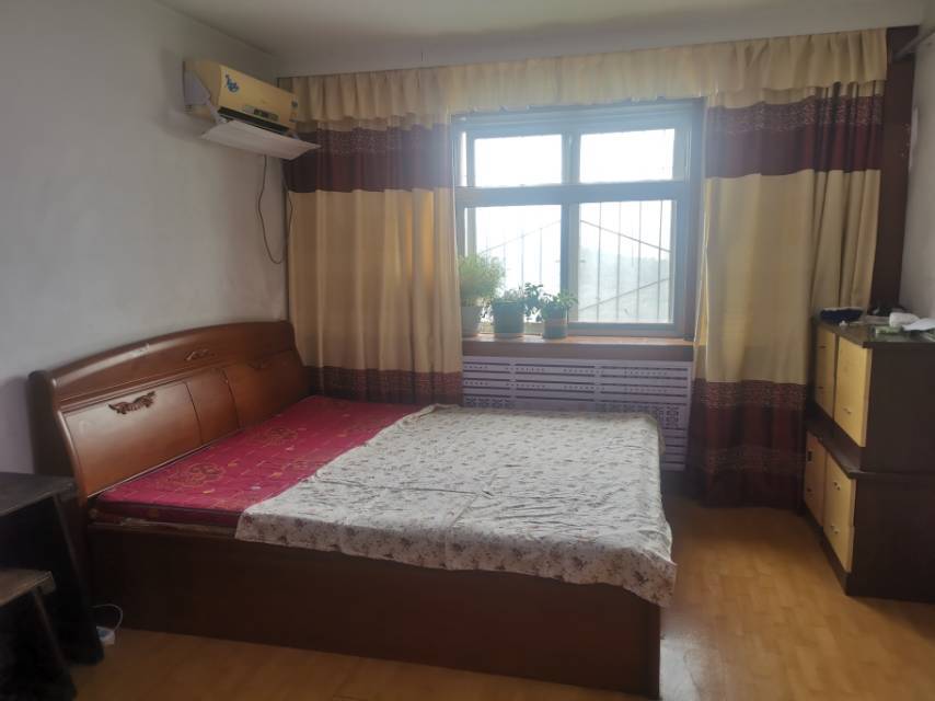 Jinan-Lixia-Cozy Home,Clean&Comfy,No Gender Limit,Hustle & Bustle,“Friends”,Chilled,LGBTQ Friendly