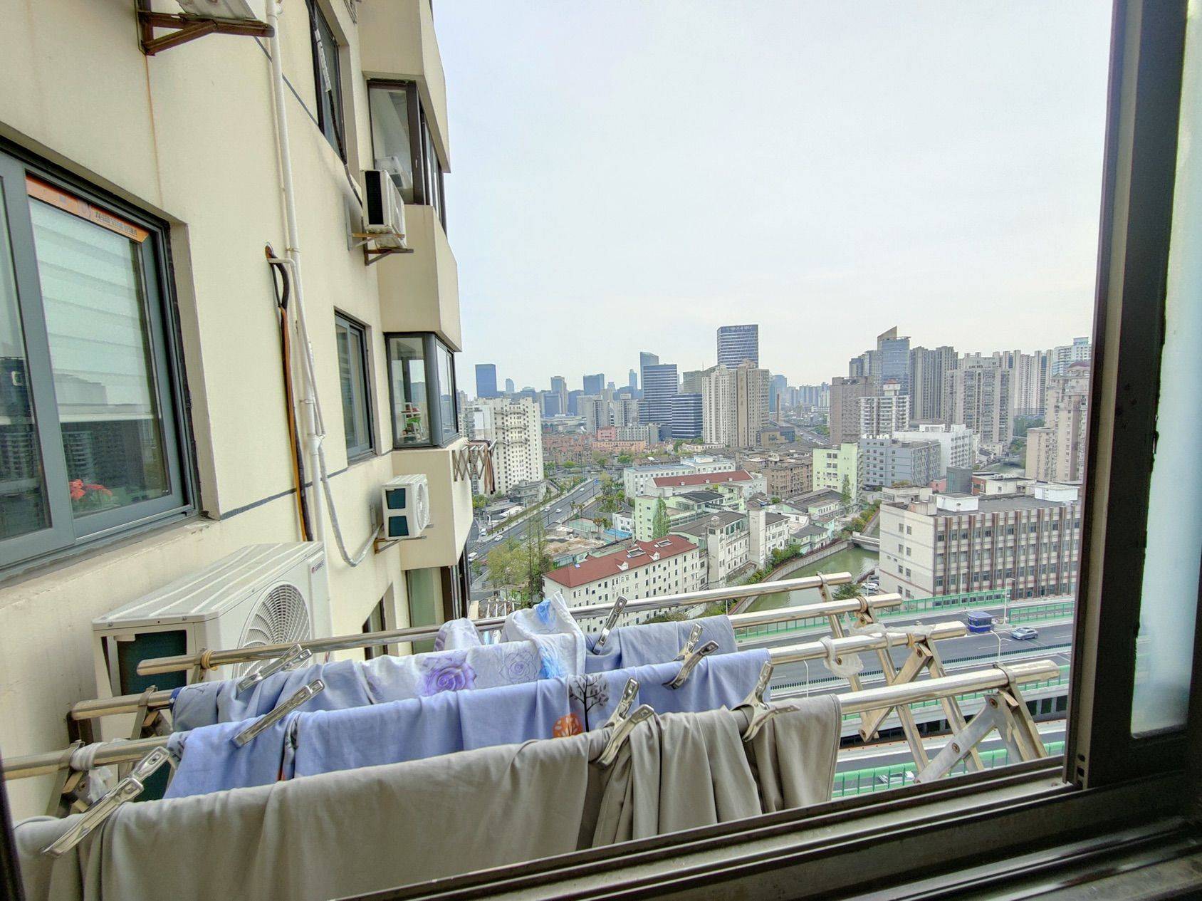 Shanghai-Jing‘An-Cozy Home,Clean&Comfy,Hustle & Bustle,“Friends”