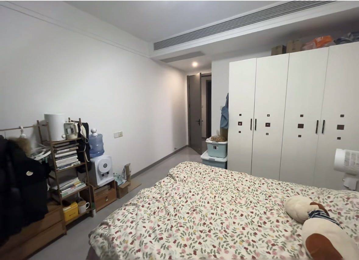 Jinan-Licheng-Clean&Comfy,No Gender Limit