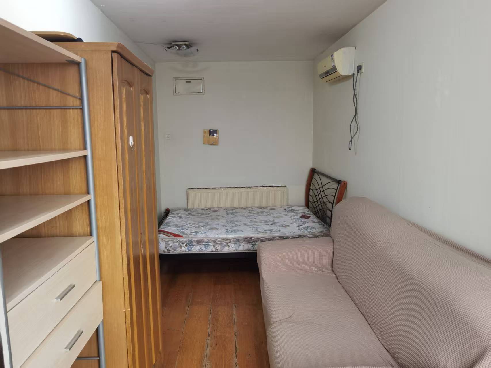 北京-海淀-83RMB/晚,歪果仁🍈,西直门🫑,四号线🫛,宠物友好,干净治愈,不限性别,市井烟火气,老友记
